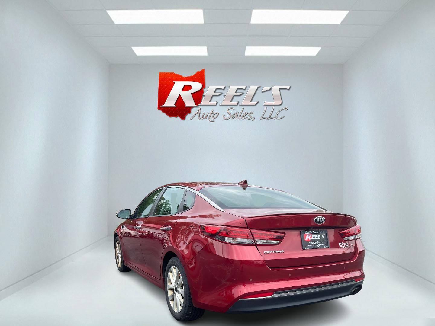 2018 Red /Black Kia Optima S (5XXGT4L37JG) with an 2.4L I4 DOHC 16V engine, 6 Speed Automatic transmission, located at 547 E. Main St., Orwell, OH, 44076, (440) 437-5893, 41.535435, -80.847855 - FRESH TRADE ALERT ---- This 2018 Kia Optima S is fuel efficient sedan with plenty of nice features. Powered by a 2.4 GDI engine and a 6 speed automatic transmission it's fuel efficient will not disappoint achieving a rating of 28 MPG combined and 34 MPG highway. On the exterior you get LED fog light - Photo#29