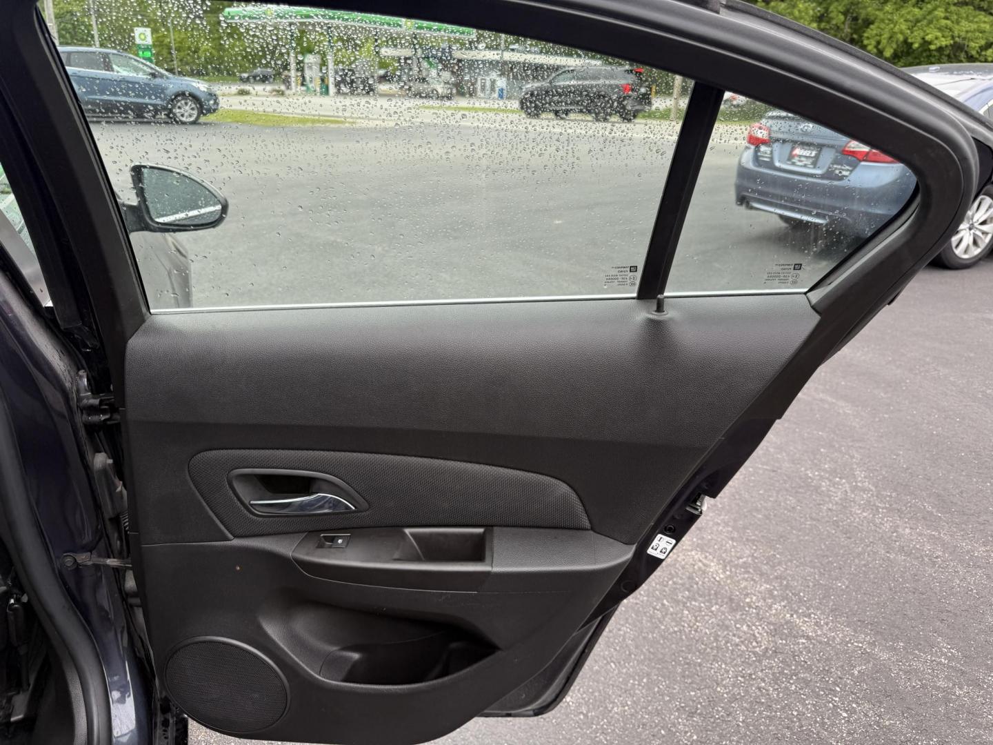 2015 Blue /Black Chevrolet Cruze 2LT Auto (1G1PE5SB7F7) with an 1.4L I4 DOHC 16V TURBO engine, 6-Speed Automatic transmission, located at 547 E. Main St., Orwell, OH, 44076, (440) 437-5893, 41.535435, -80.847855 - This 2015 Chevrolet Cruze is a nicely optioned compact car. Powered by a 1.4 I4 Turbocharged EcoTec engine and a 6 speed automatic transmission it achieves a very respectable 36 MPG highway. On the inside you get a leather interior, power drivers seat and, heated seats. This Car also has remote star - Photo#30