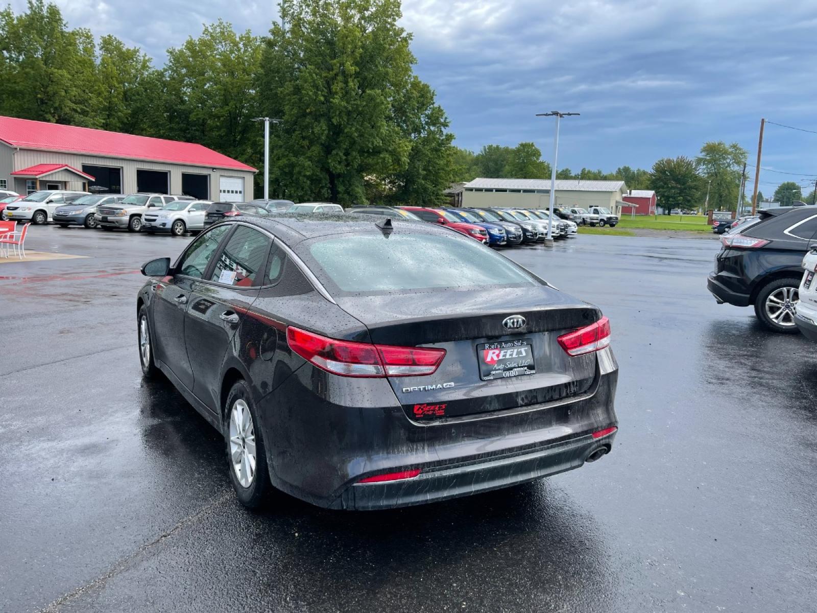 2018 Brown /Black Kia Optima LX (KNAGT4L3XJ5) with an 2.4L I4 DOHC 16V engine, 6-Speed Automatic transmission, located at 11115 Chardon Rd. , Chardon, OH, 44024, (440) 214-9705, 41.580246, -81.241943 - 2018 Kia Optima ---- 29MPG Combined ---- Clean Inside and Out ---- Local Trade In ---- Fully Serviced and Recently Detailed ---- Reel's Auto Sales is located in both Chardon and Orwell Ohio. Financing available and trades welcome. Please call or text to confirm location, set an appointment or discus - Photo #16