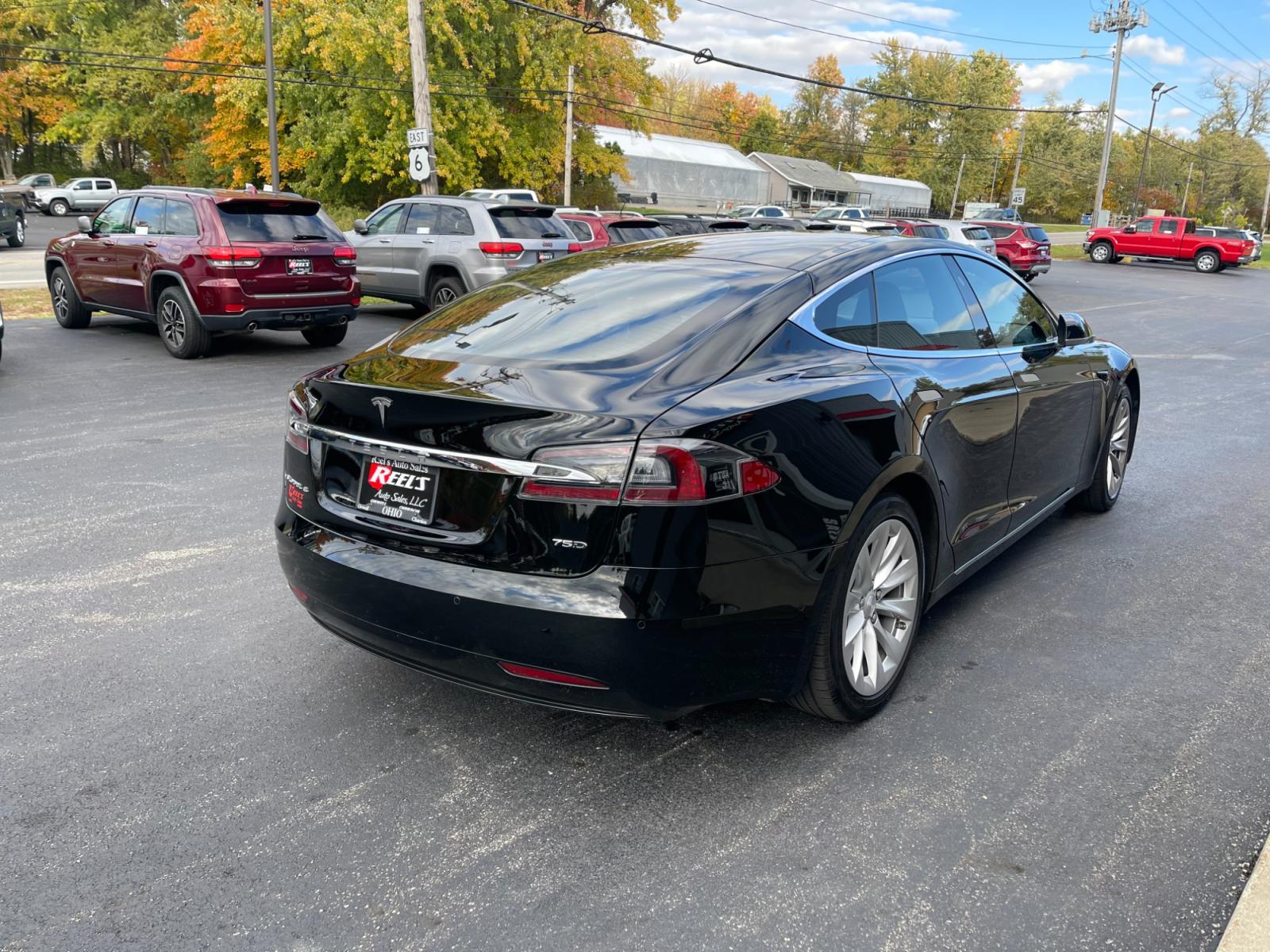 2018 Black /Black Tesla Model S 75D (5YJSA1E20JF) with an ELECTRIC engine, 1A transmission, located at 11115 Chardon Rd. , Chardon, OH, 44024, (440) 214-9705, 41.580246, -81.241943 - 2018 Tesla Model S ---- One Owner ---- Only 23K Miles ---- MSRP over $85,000! ---- Fully Serviced and Recently Detailed ---- Reel's Auto Sales is located in both Chardon and Orwell Ohio. Financing available and trades welcome. Please call or text to confirm location, set an appointment or discuss fi - Photo #8