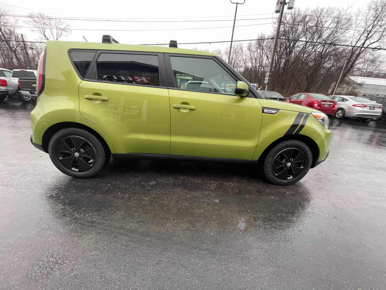 2016 Green /Black Kia Soul Base (KNDJN2A22G7) with an 1.6L I4 DOHC 16V engine, 6 Speed Manual transmission, located at 11115 Chardon Rd. , Chardon, OH, 44024, (440) 214-9705, 41.580246, -81.241943 - 2016 Kia Soul ---- 6 Speed Manual ---- 93K Miles ---- 26 MPG Combined ---- Fully Serviced and Recently Detailed ---- Reel's Auto Sales is located in both Chardon and Orwell Ohio. Financing available and trades welcome. Please call or text to confirm location, set an appointment or discuss financing - Photo #5