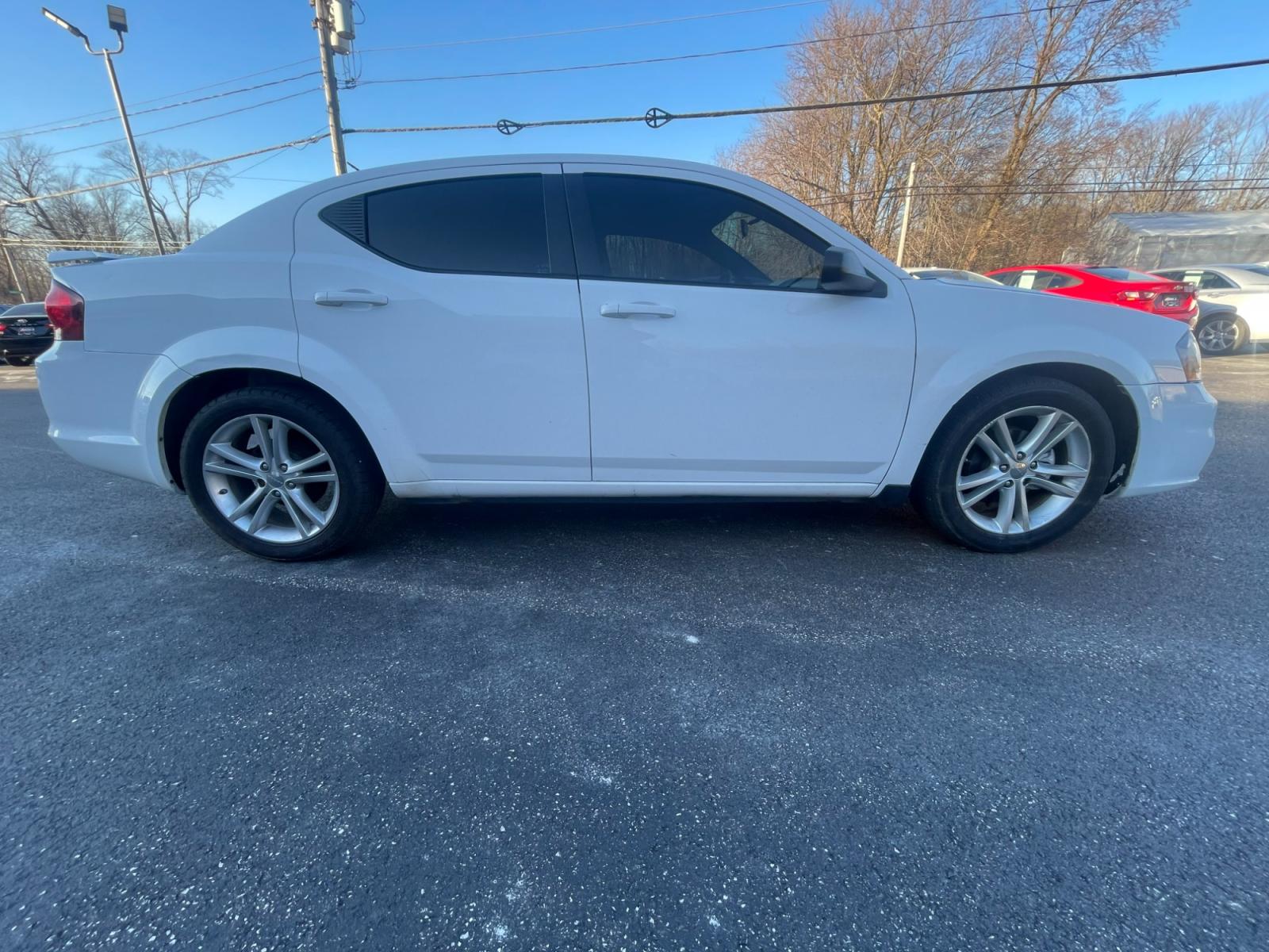 2014 White /Black Dodge Avenger Rallye (1C3CDZAB0EN) with an 2.4L I4 DOHC 16V engine, 4-Speed Automatic transmission, located at 547 E. Main St., Orwell, OH, 44076, (440) 437-5893, 41.535435, -80.847855 - Photo #5