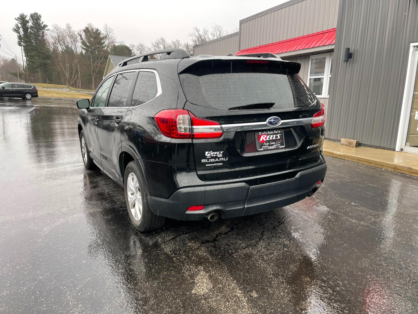 2020 Black /Black Subaru Ascent Base 8-Passenger (4S4WMAAD2L3) with an 2.4L L4 DOHC 16V engine, Automatic transmission, located at 11115 Chardon Rd. , Chardon, OH, 44024, (440) 214-9705, 41.580246, -81.241943 - 2020 Subaru Ascent ---- All Wheel Drive ---- 22 MPG Combined ---- Room For The Whole Family ---- Fully Serviced and Recently Detailed ---- Reel's Auto Sales is located in both Chardon and Orwell Ohio. Financing available and trades welcome. Please call or text to confirm location, set an appointment - Photo #8