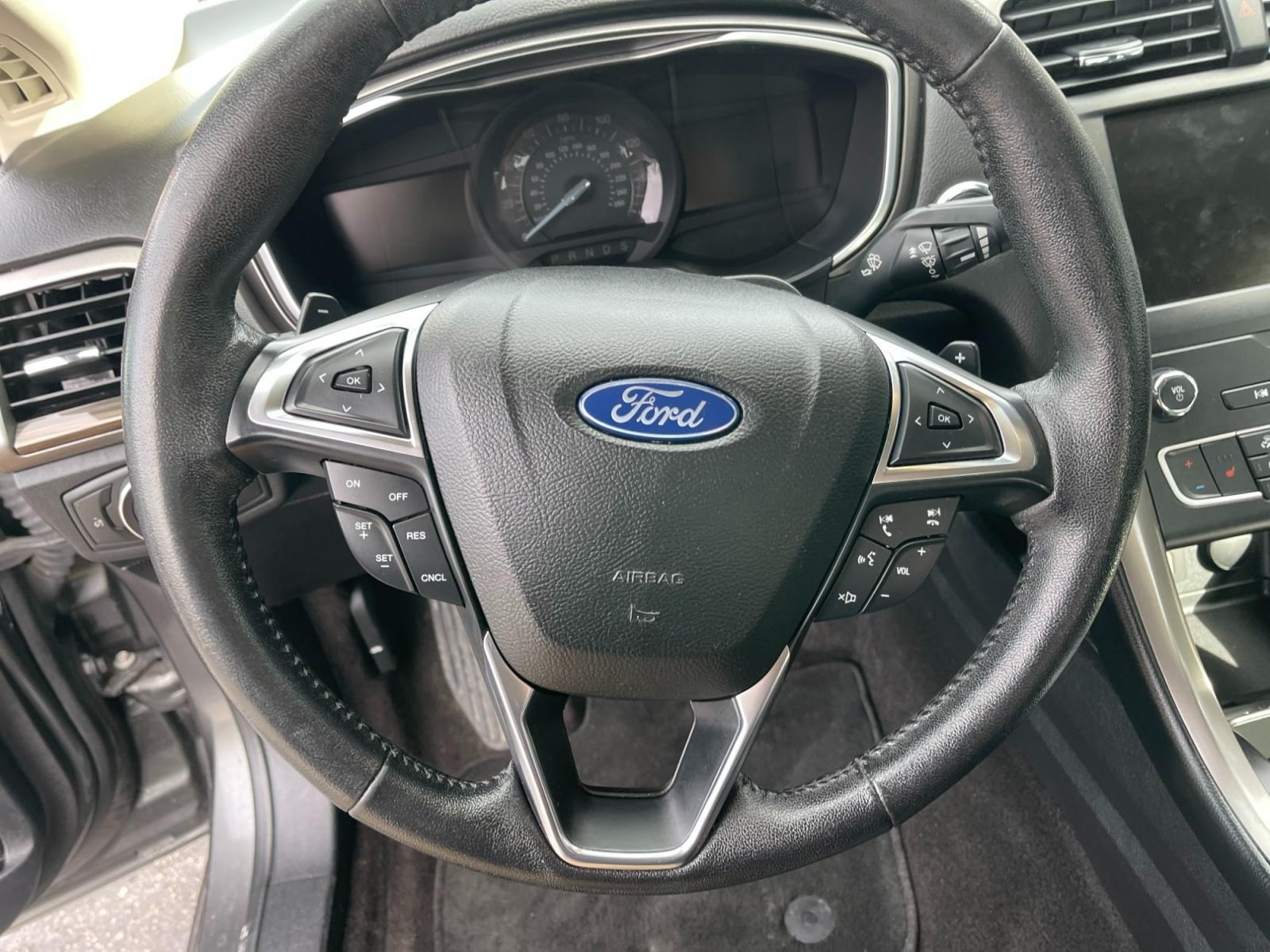 2019 Gray /Black Ford Fusion SEL (3FA6P0CD5KR) with an 1.5L I4 DOHC 16V TURBO engine, 6A transmission, located at 11115 Chardon Rd. , Chardon, OH, 44024, (440) 214-9705, 41.580246, -81.241943 - Photo #26