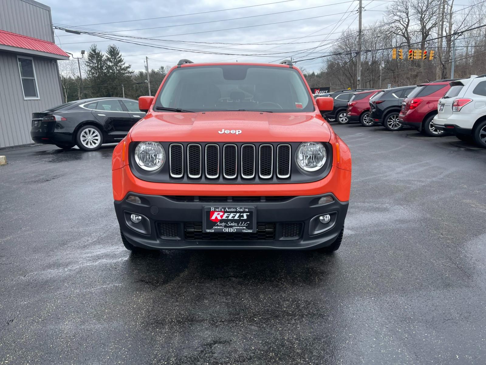 2017 Orange /Black Jeep Renegade Latitude 4WD (ZACCJBBB6HP) with an 2.4L I4 DOHC 16V engine, 9A transmission, located at 11115 Chardon Rd. , Chardon, OH, 44024, (440) 214-9705, 41.580246, -81.241943 - 2017 Jeep Renegade Latitude 4WD ---- Only 76K Miles ---- Push Button Start ---- 24 MPG Combined ---- Classic Jeep Looks With Great Fuel Economy ---- Fully Serviced and Recently Detailed ---- Reel's Auto Sales is located in both Chardon and Orwell Ohio. Financing available and trades welcome. Please - Photo #1