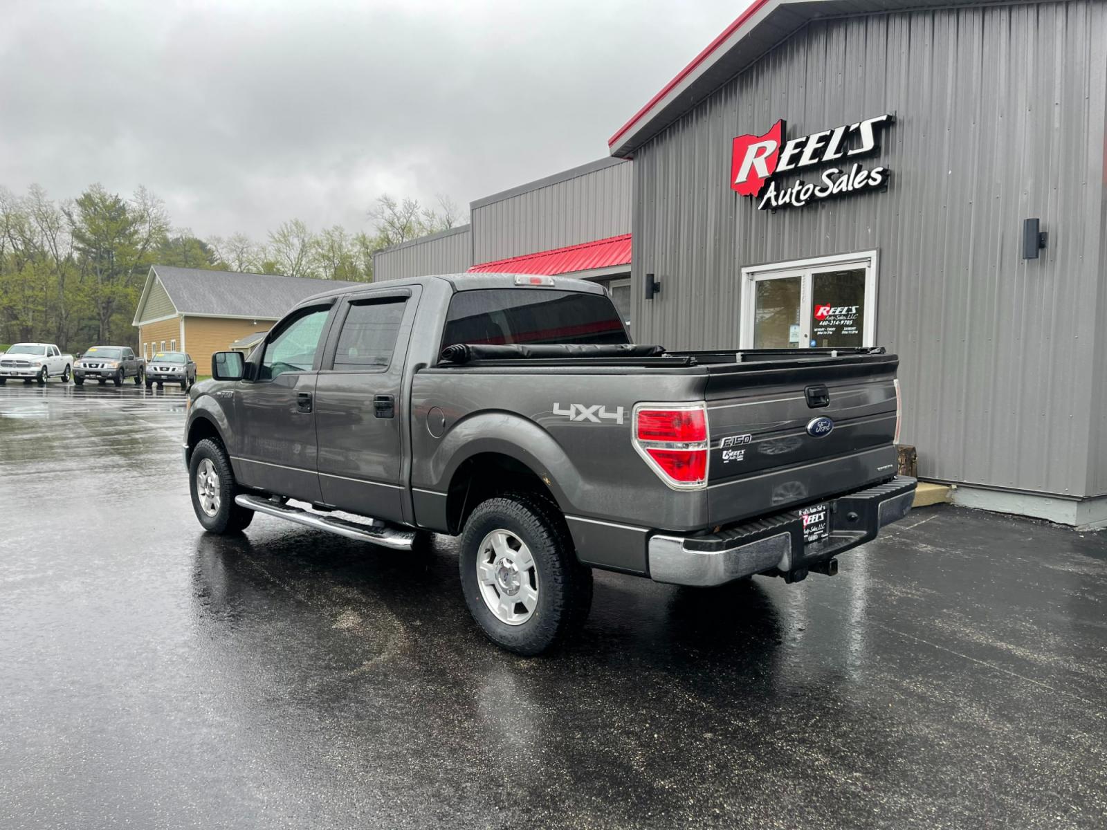 2013 Gray /Gray Ford F-150 XLT SuperCrew 6.5-ft. Bed 4WD (1FTFW1EF2DF) with an 5.0L V8 engine, 6-Speed Automatic transmission, located at 547 E. Main St., Orwell, OH, 44076, (440) 437-5893, 41.535435, -80.847855 - Photo #13