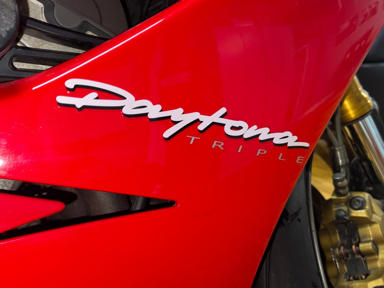 2007 Red Triumph Daytona 675 - (SMTD00NS57J) with an 675cc engine, 6-Speed Manual transmission, located at 11115 Chardon Rd. , Chardon, OH, 44024, (440) 214-9705, 41.580246, -81.241943 - Photo #13