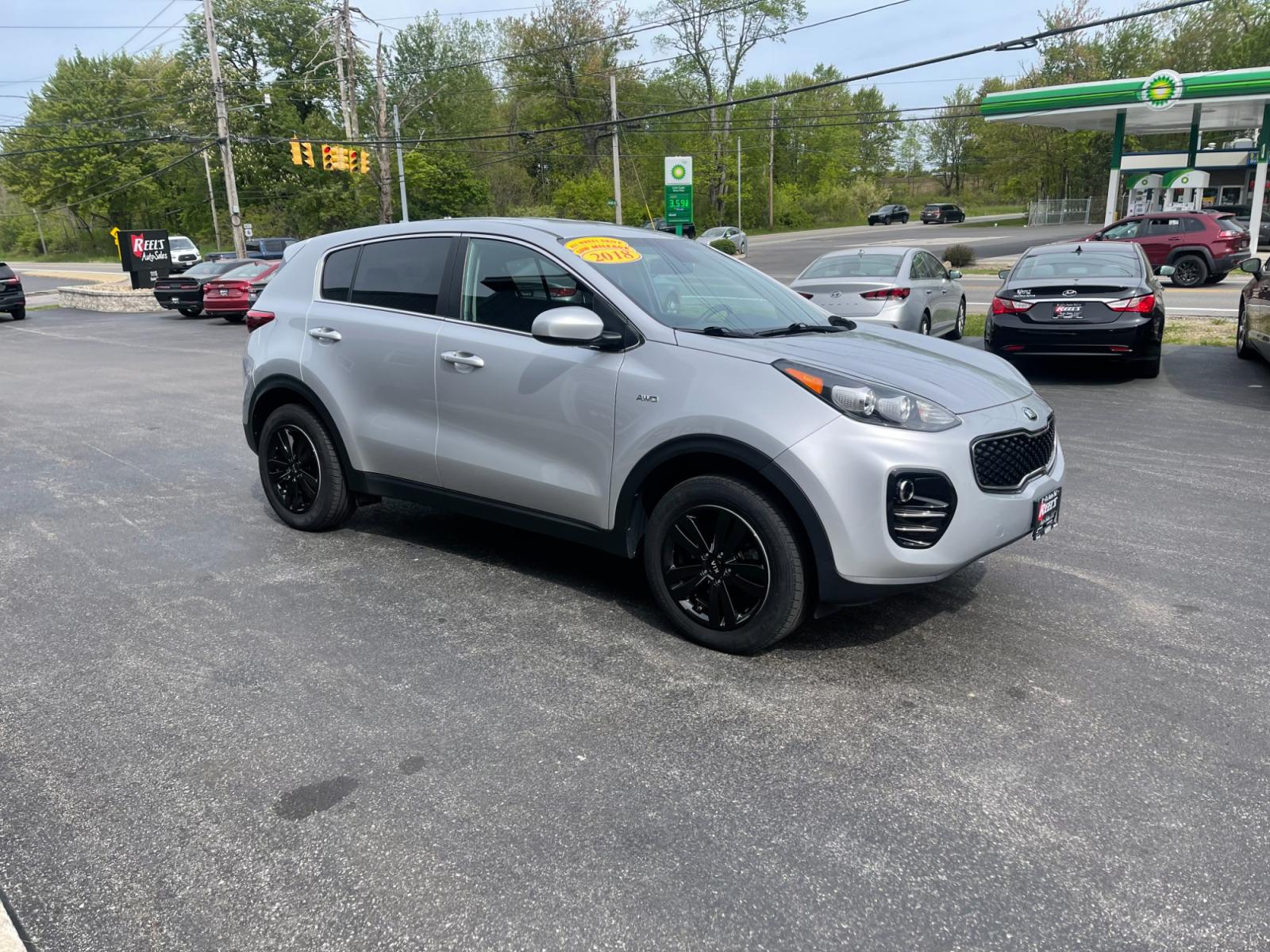 2018 Silver /Black Kia Sportage LX AWD (KNDPMCAC8J7) with an 2.4L I4 DOHC 24V engine, 6A transmission, located at 547 E. Main St., Orwell, OH, 44076, (440) 437-5893, 41.535435, -80.847855 - 2018 Kia Sportage LX AWD ---- Only 64K Miles ---- Heated Seats ---- 23 MPG Combined ---- Fully Serviced and Recently Detailed ---- Reel's Auto Sales is located in both Chardon and Orwell Ohio. Financing available and trades welcome. Please call or text to confirm location, set an appointment or disc - Photo #3