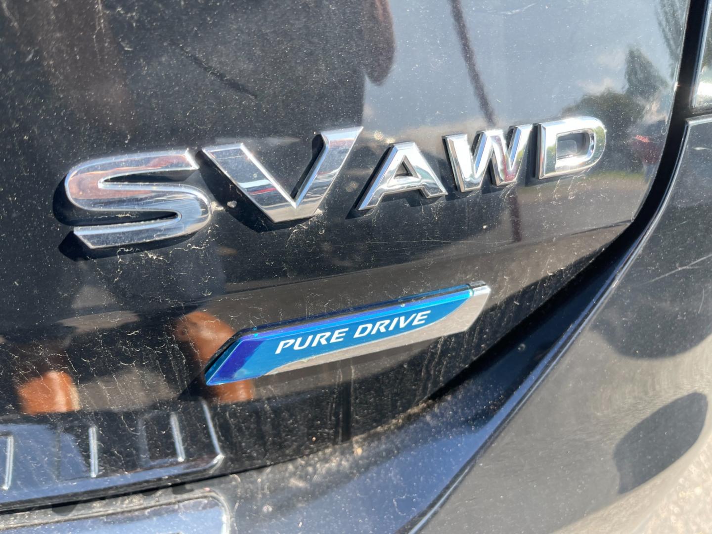 2014 Black /Black Nissan Rogue SV AWD (5N1AT2MV7EC) with an 2.5L I4 DOHC 16V engine, Automatic transmission, located at 11115 Chardon Rd. , Chardon, OH, 44024, (440) 214-9705, 41.580246, -81.241943 - Photo#13