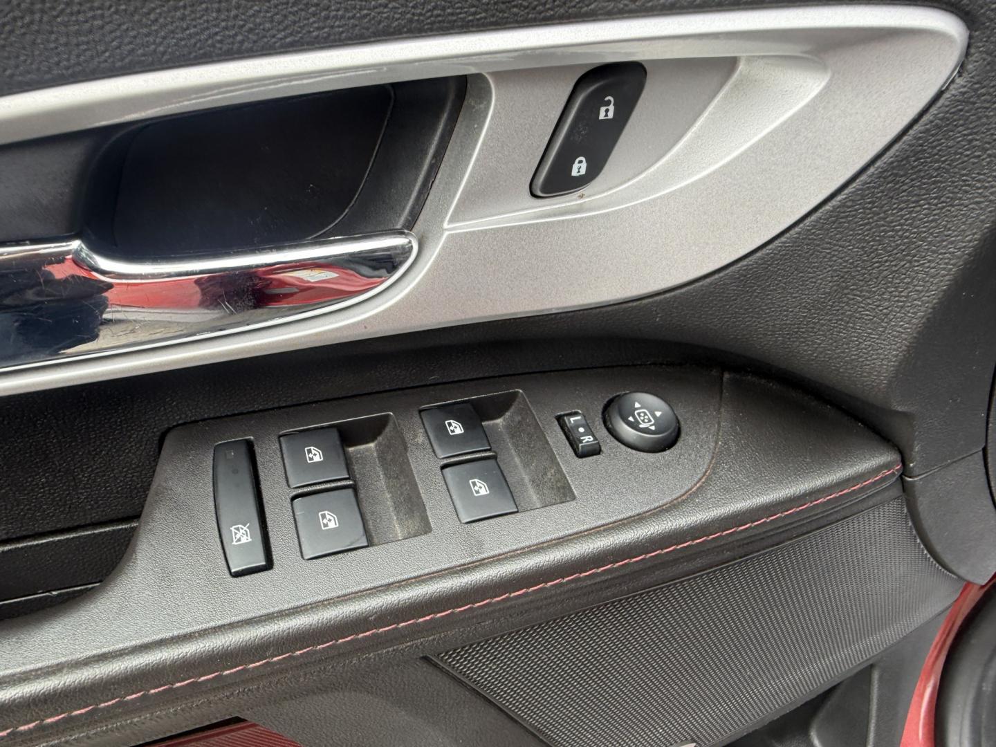 2014 Red /Black Chevrolet Equinox 2LT AWD (2GNFLGE3XE6) with an 3.6L V6 DOHC 24V engine, Automatic transmission, located at 11115 Chardon Rd. , Chardon, OH, 44024, (440) 214-9705, 41.580246, -81.241943 - 2014 Chevrolet Equinox 2LT AWD – Powerful V6, Leather Comfort, and Recent Service! This 2014 Chevrolet Equinox 2LT AWD is a well-equipped compact SUV that offers strong performance and premium features. Powered by a smooth 3.6L V6 engine paired with a responsive 6-speed automatic transmission and - Photo#9