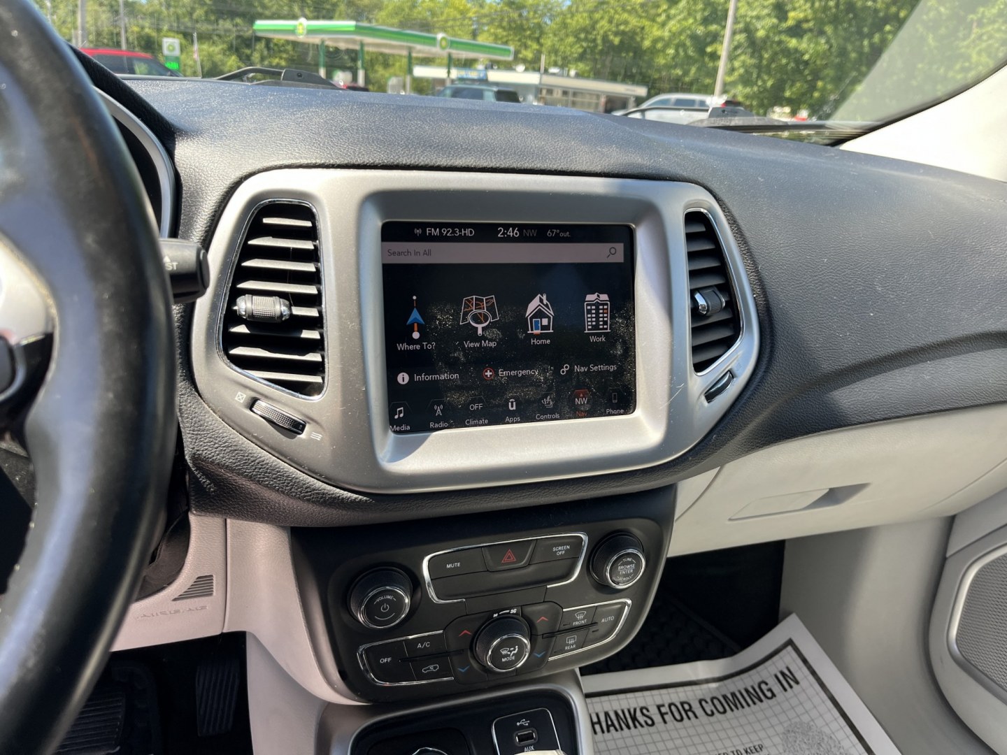 2018 White /White Jeep Compass Latitude 4WD (3C4NJDBB3JT) with an 2.4L I4 DOHC 16V engine, Automatic transmission, located at 11115 Chardon Rd. , Chardon, OH, 44024, (440) 214-9705, 41.580246, -81.241943- Photo#22