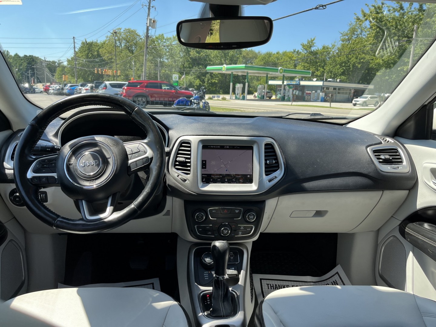 2018 White /White Jeep Compass Latitude 4WD (3C4NJDBB3JT) with an 2.4L I4 DOHC 16V engine, Automatic transmission, located at 11115 Chardon Rd. , Chardon, OH, 44024, (440) 214-9705, 41.580246, -81.241943- Photo#30
