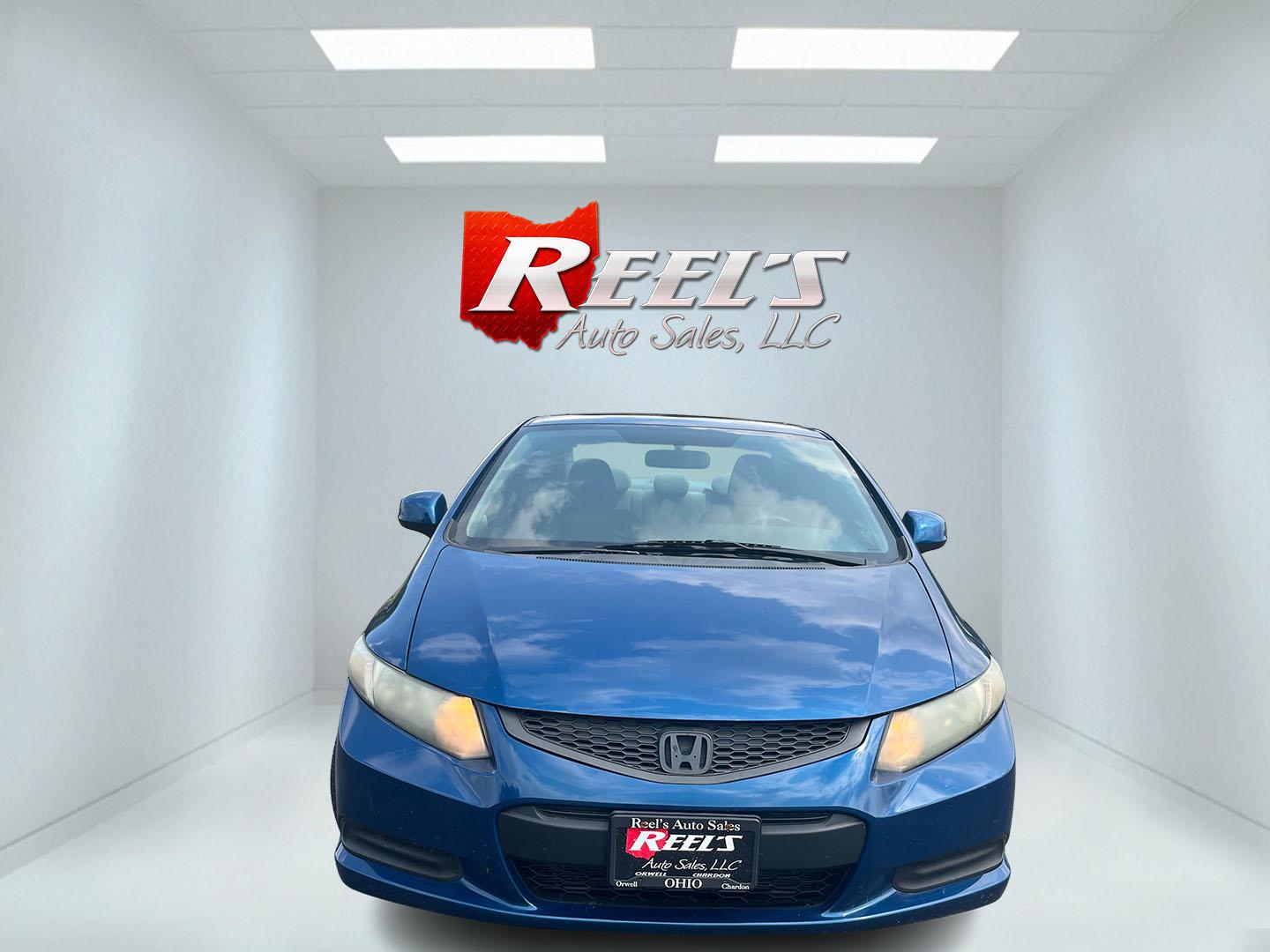 2013 Blue /Gray Honda Civic EX Coupe 5-Speed AT (2HGFG3B87DH) with an 1.8L I4 SOHC 16V engine, Automatic transmission, located at 11115 Chardon Rd. , Chardon, OH, 44024, (440) 214-9705, 41.580246, -81.241943- Photo#1