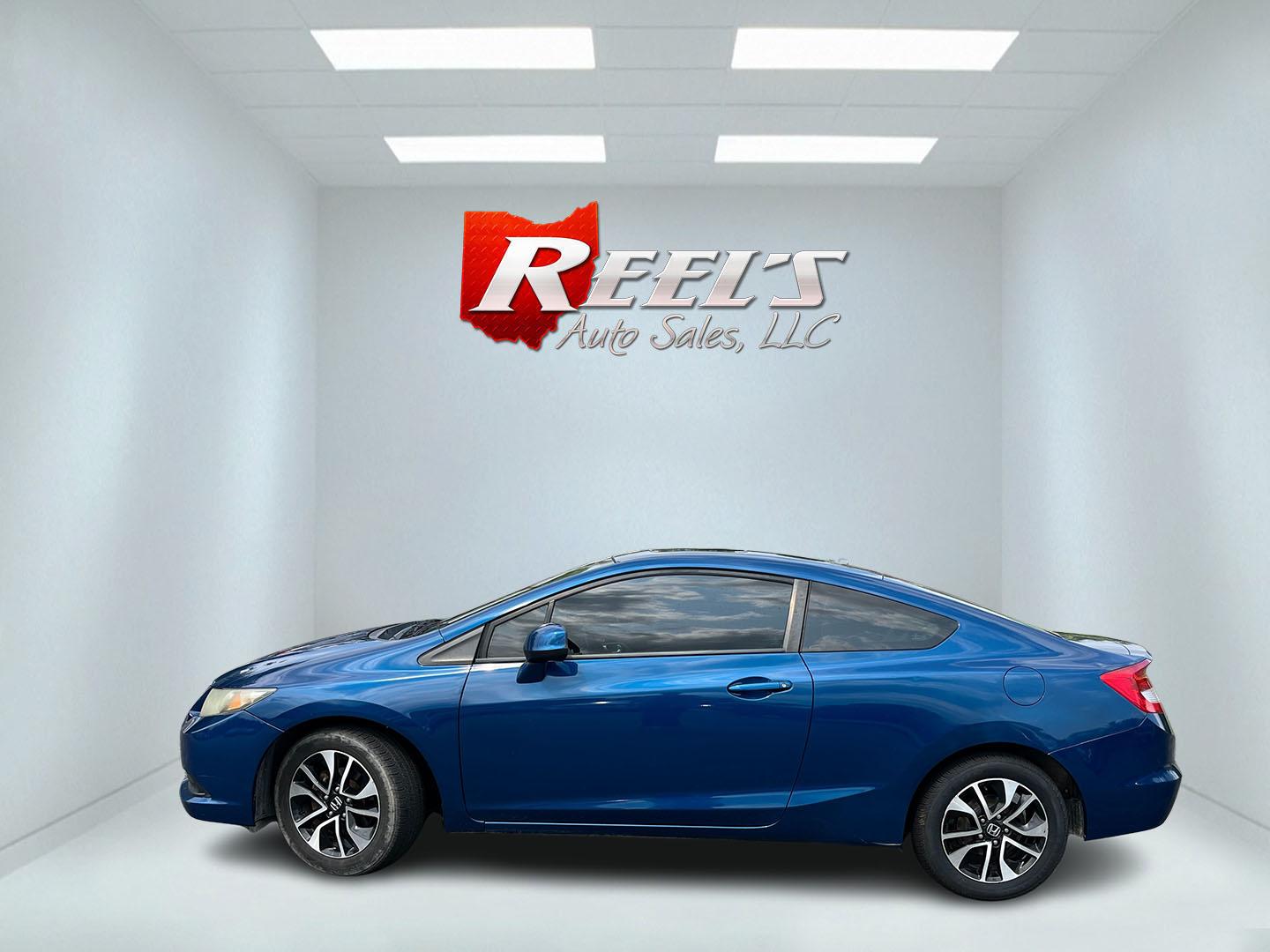 2013 Blue /Gray Honda Civic EX Coupe 5-Speed AT (2HGFG3B87DH) with an 1.8L I4 SOHC 16V engine, Automatic transmission, located at 11115 Chardon Rd. , Chardon, OH, 44024, (440) 214-9705, 41.580246, -81.241943- Photo#11