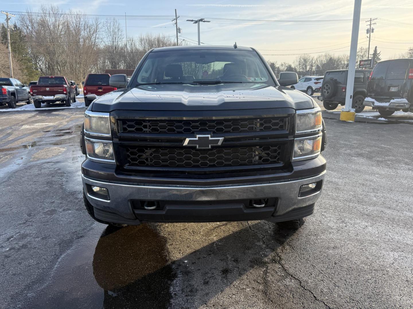 2014 Gray /Black Chevrolet Silverado 1500 LT Crew Cab 4WD (3GCUKREC7EG) with an 5.3L V8 OHV 16V engine, Automatic transmission, located at 547 E. Main St., Orwell, OH, 44076, (440) 437-5893, 41.535435, -80.847855 - 2014 Chevrolet Silverado 1500 LT Crew Cab 4WD – Full-Size Muscle, Serious Towing Power, and Ready for the Whole Crew! This tough 2014 Chevrolet Silverado 1500 LT Crew Cab 4WD is built to dominate work sites, trails, and highways! The proven 5.3L EcoTec3 V8 engine roars through a smooth 6-speed au - Photo#1