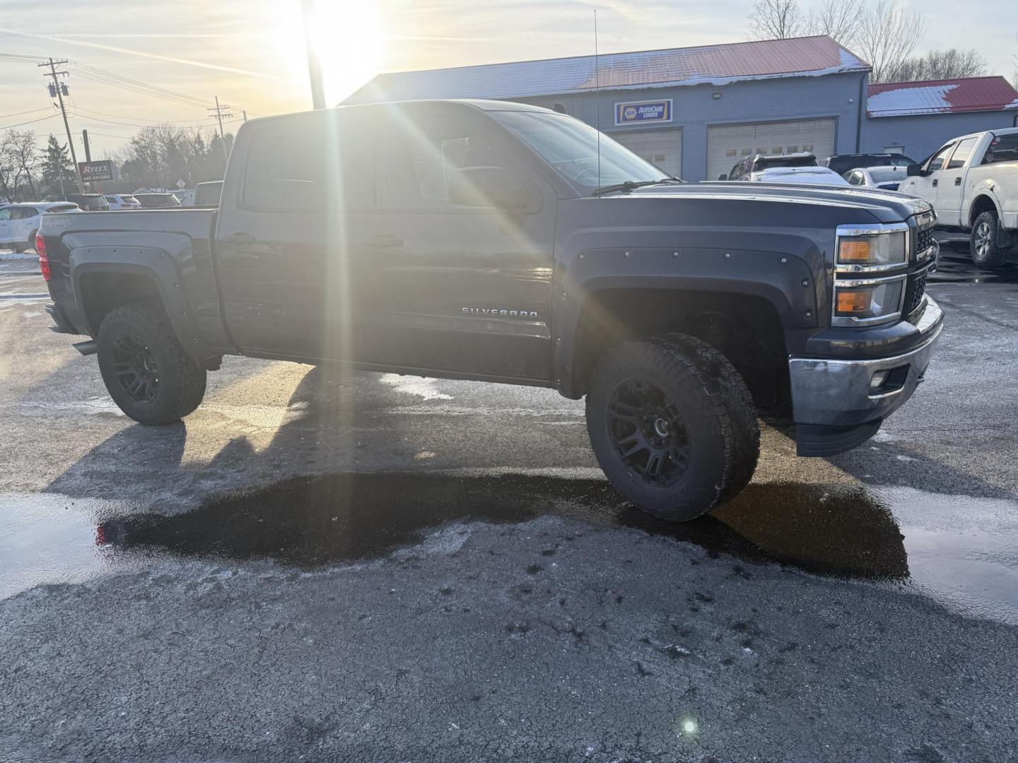 2014 Gray /Black Chevrolet Silverado 1500 LT Crew Cab 4WD (3GCUKREC7EG) with an 5.3L V8 OHV 16V engine, Automatic transmission, located at 547 E. Main St., Orwell, OH, 44076, (440) 437-5893, 41.535435, -80.847855 - 2014 Chevrolet Silverado 1500 LT Crew Cab 4WD – Full-Size Muscle, Serious Towing Power, and Ready for the Whole Crew! This tough 2014 Chevrolet Silverado 1500 LT Crew Cab 4WD is built to dominate work sites, trails, and highways! The proven 5.3L EcoTec3 V8 engine roars through a smooth 6-speed au - Photo#2