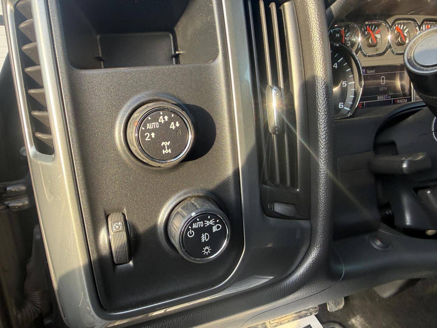 2014 Gray /Black Chevrolet Silverado 1500 LT Crew Cab 4WD (3GCUKREC7EG) with an 5.3L V8 OHV 16V engine, Automatic transmission, located at 547 E. Main St., Orwell, OH, 44076, (440) 437-5893, 41.535435, -80.847855 - 2014 Chevrolet Silverado 1500 LT Crew Cab 4WD – Full-Size Muscle, Serious Towing Power, and Ready for the Whole Crew! This tough 2014 Chevrolet Silverado 1500 LT Crew Cab 4WD is built to dominate work sites, trails, and highways! The proven 5.3L EcoTec3 V8 engine roars through a smooth 6-speed au - Photo#8