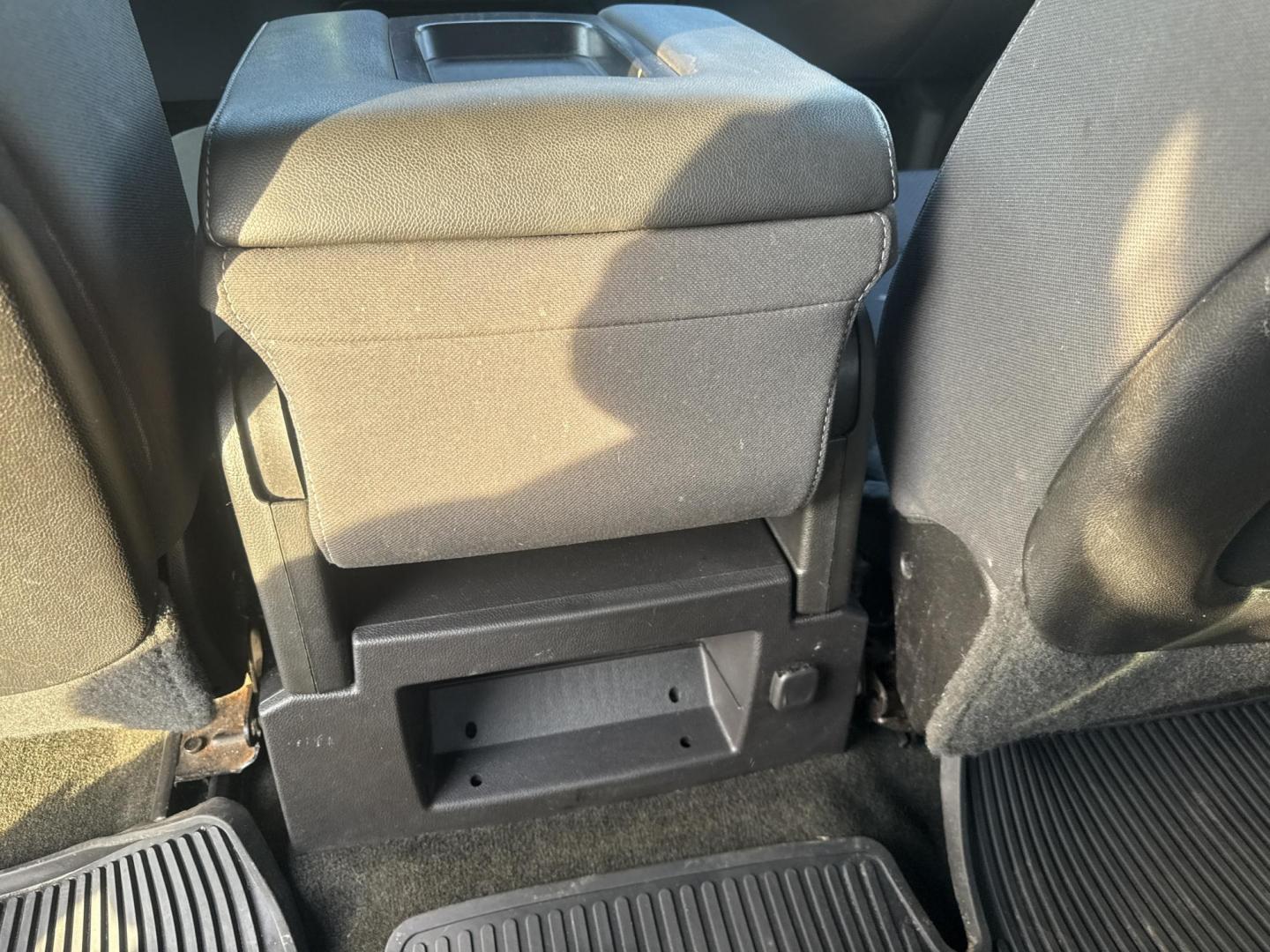 2014 Gray /Black Chevrolet Silverado 1500 LT Crew Cab 4WD (3GCUKREC7EG) with an 5.3L V8 OHV 16V engine, Automatic transmission, located at 547 E. Main St., Orwell, OH, 44076, (440) 437-5893, 41.535435, -80.847855 - 2014 Chevrolet Silverado 1500 LT Crew Cab 4WD – Full-Size Muscle, Serious Towing Power, and Ready for the Whole Crew! This tough 2014 Chevrolet Silverado 1500 LT Crew Cab 4WD is built to dominate work sites, trails, and highways! The proven 5.3L EcoTec3 V8 engine roars through a smooth 6-speed au - Photo#17