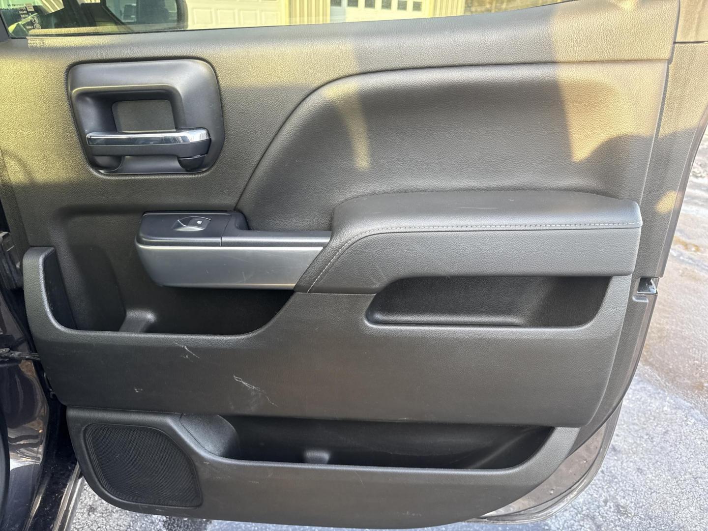 2014 Gray /Black Chevrolet Silverado 1500 LT Crew Cab 4WD (3GCUKREC7EG) with an 5.3L V8 OHV 16V engine, Automatic transmission, located at 547 E. Main St., Orwell, OH, 44076, (440) 437-5893, 41.535435, -80.847855 - 2014 Chevrolet Silverado 1500 LT Crew Cab 4WD – Full-Size Muscle, Serious Towing Power, and Ready for the Whole Crew! This tough 2014 Chevrolet Silverado 1500 LT Crew Cab 4WD is built to dominate work sites, trails, and highways! The proven 5.3L EcoTec3 V8 engine roars through a smooth 6-speed au - Photo#36