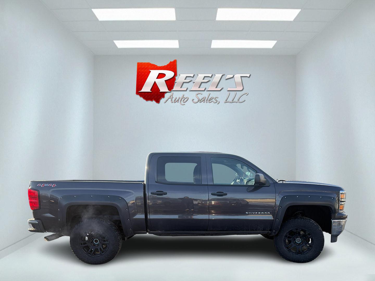 2014 Gray /Black Chevrolet Silverado 1500 LT Crew Cab 4WD (3GCUKREC7EG) with an 5.3L V8 OHV 16V engine, Automatic transmission, located at 547 E. Main St., Orwell, OH, 44076, (440) 437-5893, 41.535435, -80.847855 - 2014 Chevrolet Silverado 1500 LT Crew Cab 4WD – Full-Size Muscle, Serious Towing Power, and Ready for the Whole Crew! This tough 2014 Chevrolet Silverado 1500 LT Crew Cab 4WD is built to dominate work sites, trails, and highways! The proven 5.3L EcoTec3 V8 engine roars through a smooth 6-speed au - Photo#19
