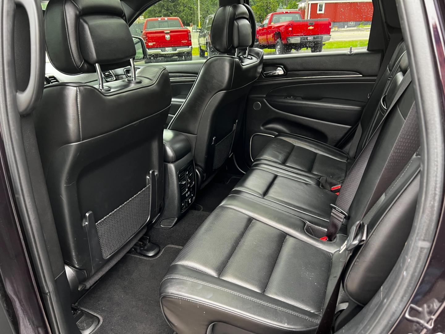 2019 Purple /Black Jeep Grand Cherokee High Altitude 4WD (1C4RJFCG6KC) with an 3.6L V6 DOHC 24V engine, 8A transmission, located at 11115 Chardon Rd. , Chardon, OH, 44024, (440) 214-9705, 41.580246, -81.241943 - Photo#40