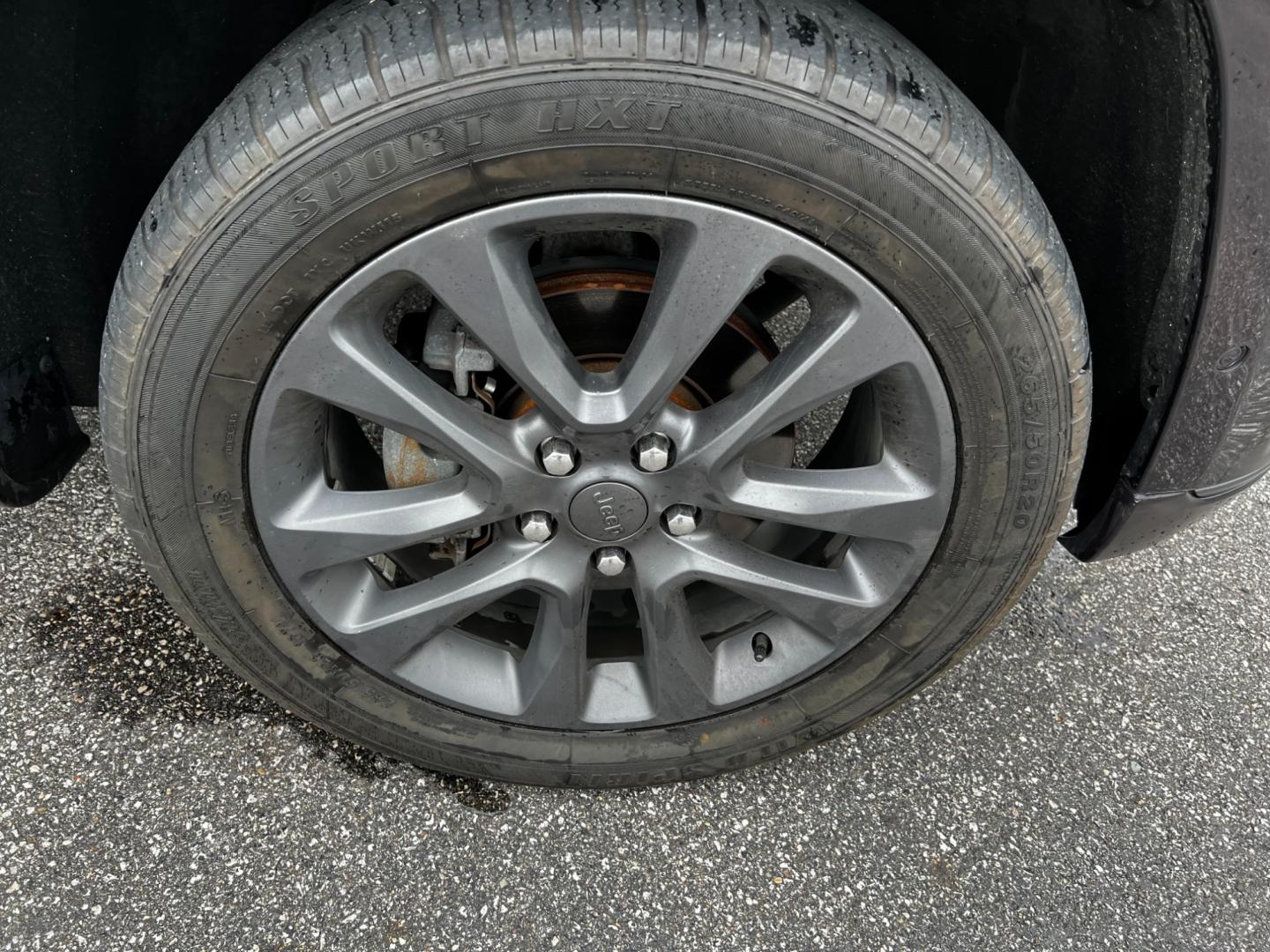 2019 Purple /Black Jeep Grand Cherokee High Altitude 4WD (1C4RJFCG6KC) with an 3.6L V6 DOHC 24V engine, 8A transmission, located at 11115 Chardon Rd. , Chardon, OH, 44024, (440) 214-9705, 41.580246, -81.241943 - Photo#10