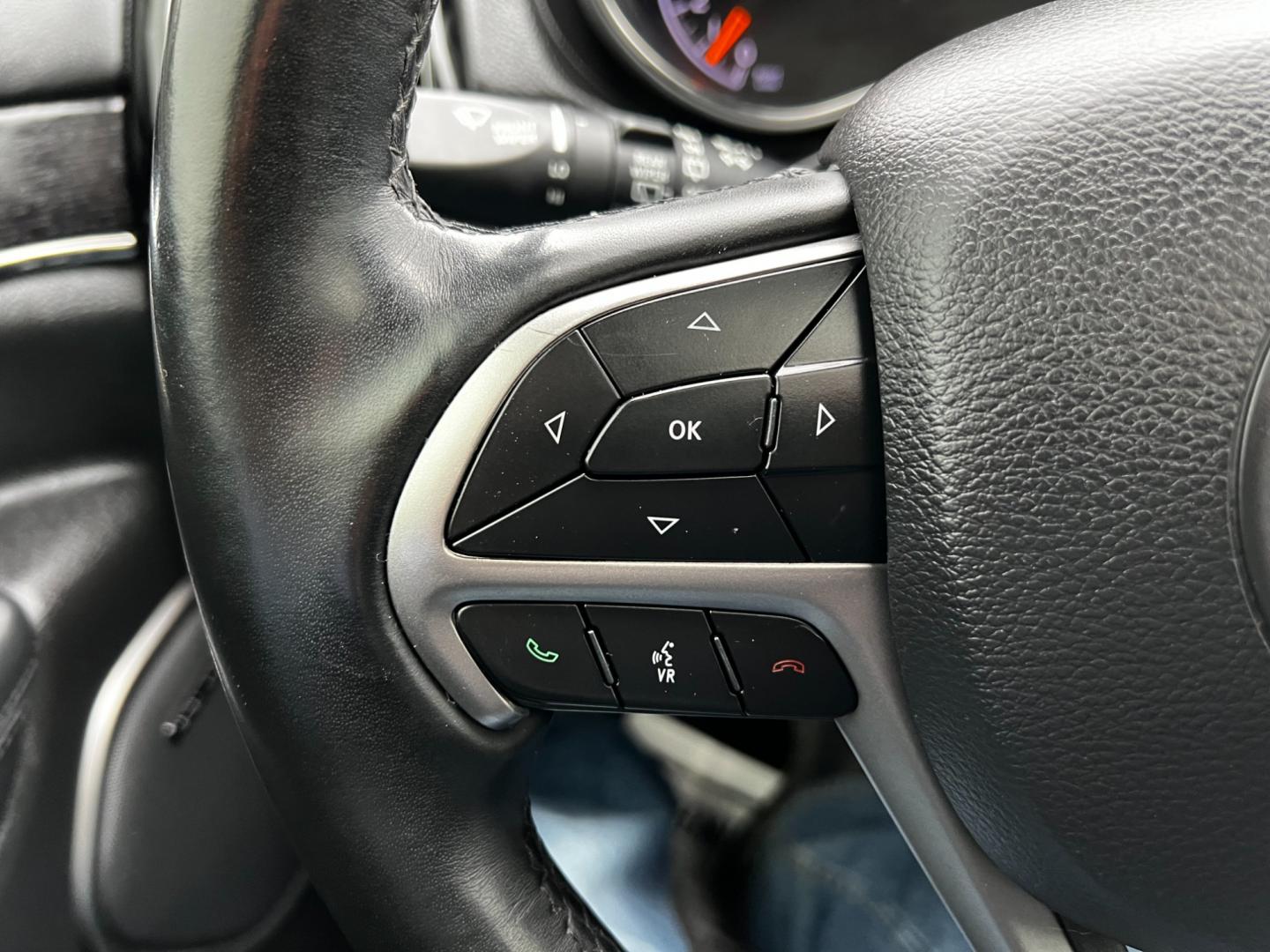 2019 Purple /Black Jeep Grand Cherokee High Altitude 4WD (1C4RJFCG6KC) with an 3.6L V6 DOHC 24V engine, 8A transmission, located at 11115 Chardon Rd. , Chardon, OH, 44024, (440) 214-9705, 41.580246, -81.241943 - Photo#26