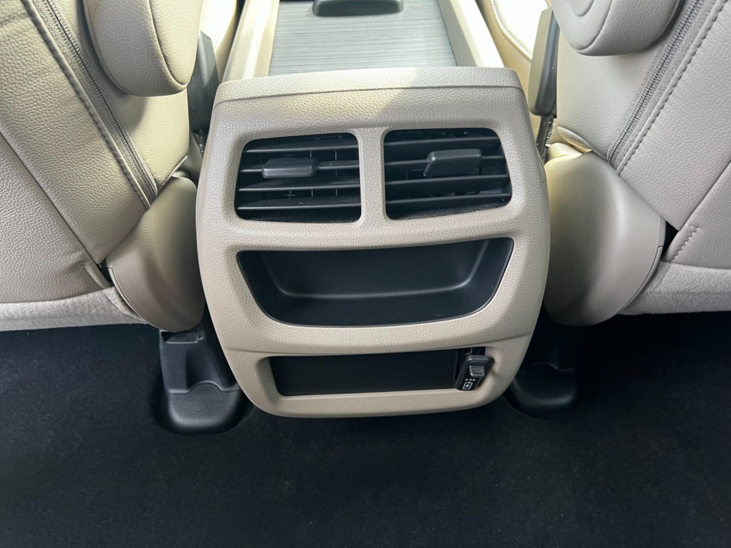 2017 White /Tan Honda Ridgeline RTL-T AWD (5FPYK3F61HB) with an 3.5L V6 SOHC 24V engine, 6-Speed Automatic transmission, located at 11115 Chardon Rd. , Chardon, OH, 44024, (440) 214-9705, 41.580246, -81.241943 - Photo#44