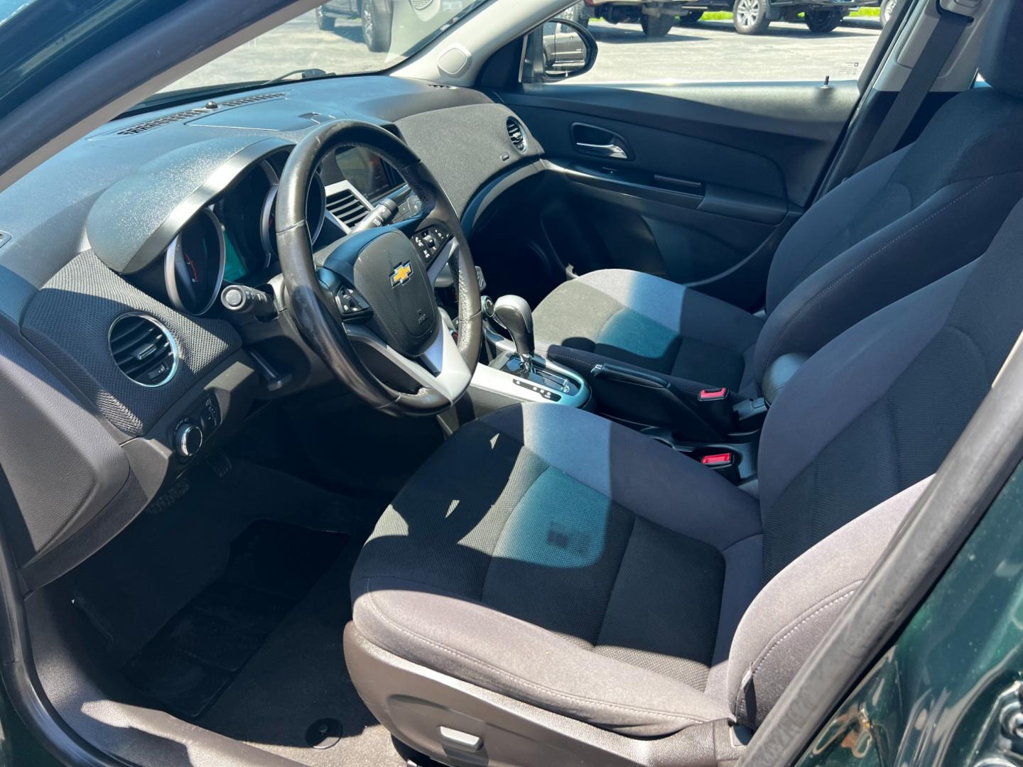 2014 Green /Black Chevrolet Cruze 1LT Auto (1G1PC5SB2E7) with an 1.4L I4 DOHC 16V TURBO engine, 6-Speed Automatic transmission, located at 11115 Chardon Rd. , Chardon, OH, 44024, (440) 214-9705, 41.580246, -81.241943 - Photo#14
