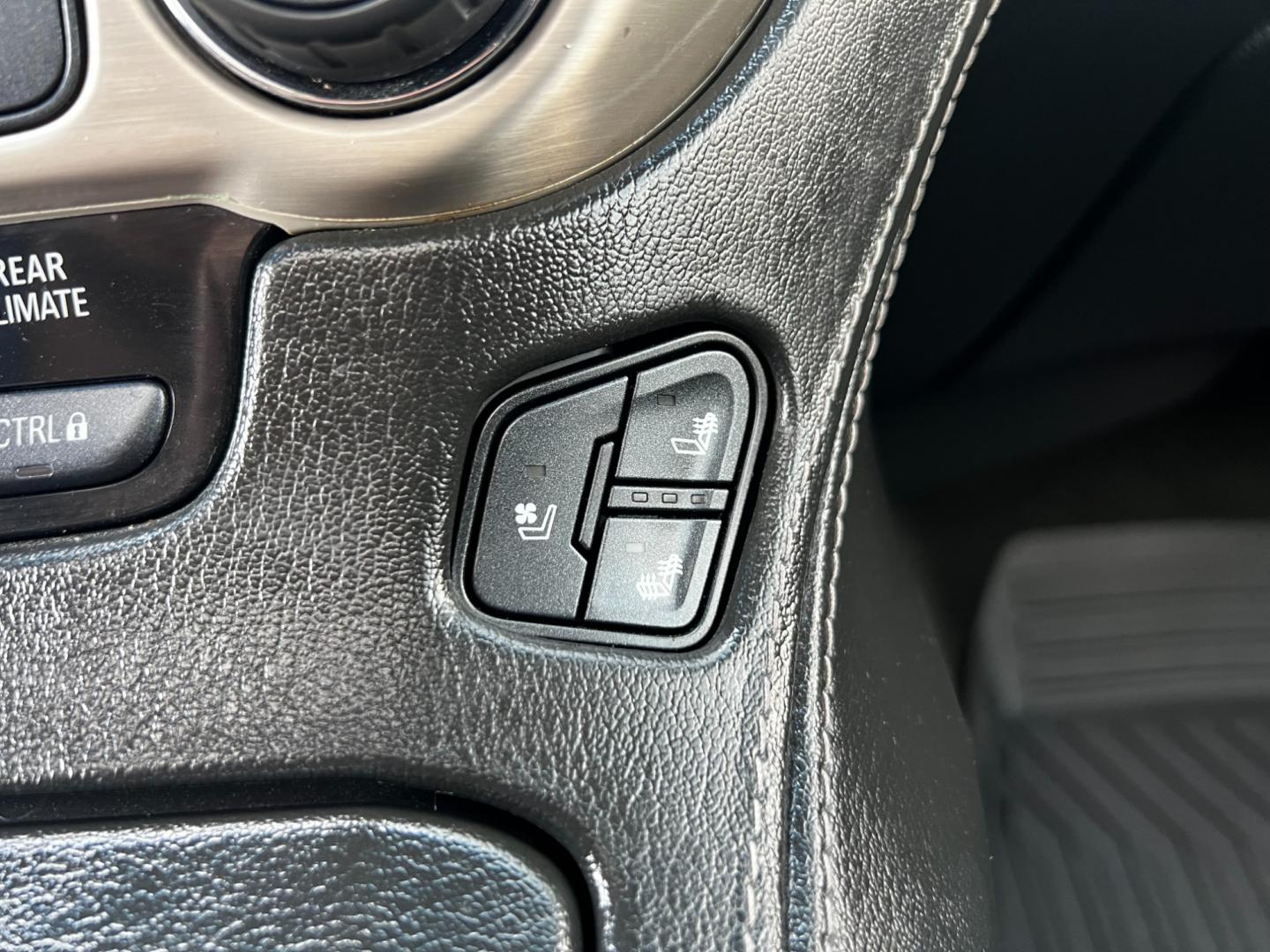 2018 Black /Black GMC Yukon XL Denali 4WD (1GKS2HKJ0JR) with an 6.2L V8 OHV 16V engine, 10 Speed Auto transmission, located at 547 E. Main St., Orwell, OH, 44076, (440) 437-5893, 41.535435, -80.847855 - This 2018 GMC Yukon XL Denali 4WD, powered by a robust 6.2 V8 engine with a 10-speed automatic transmission delivering 420 HP, is a powerful and luxurious full-size SUV. With a 7,900-pound towing capacity, it is well-suited for heavy-duty tasks. The HID headlights, LED daytime running lights, and ra - Photo#37