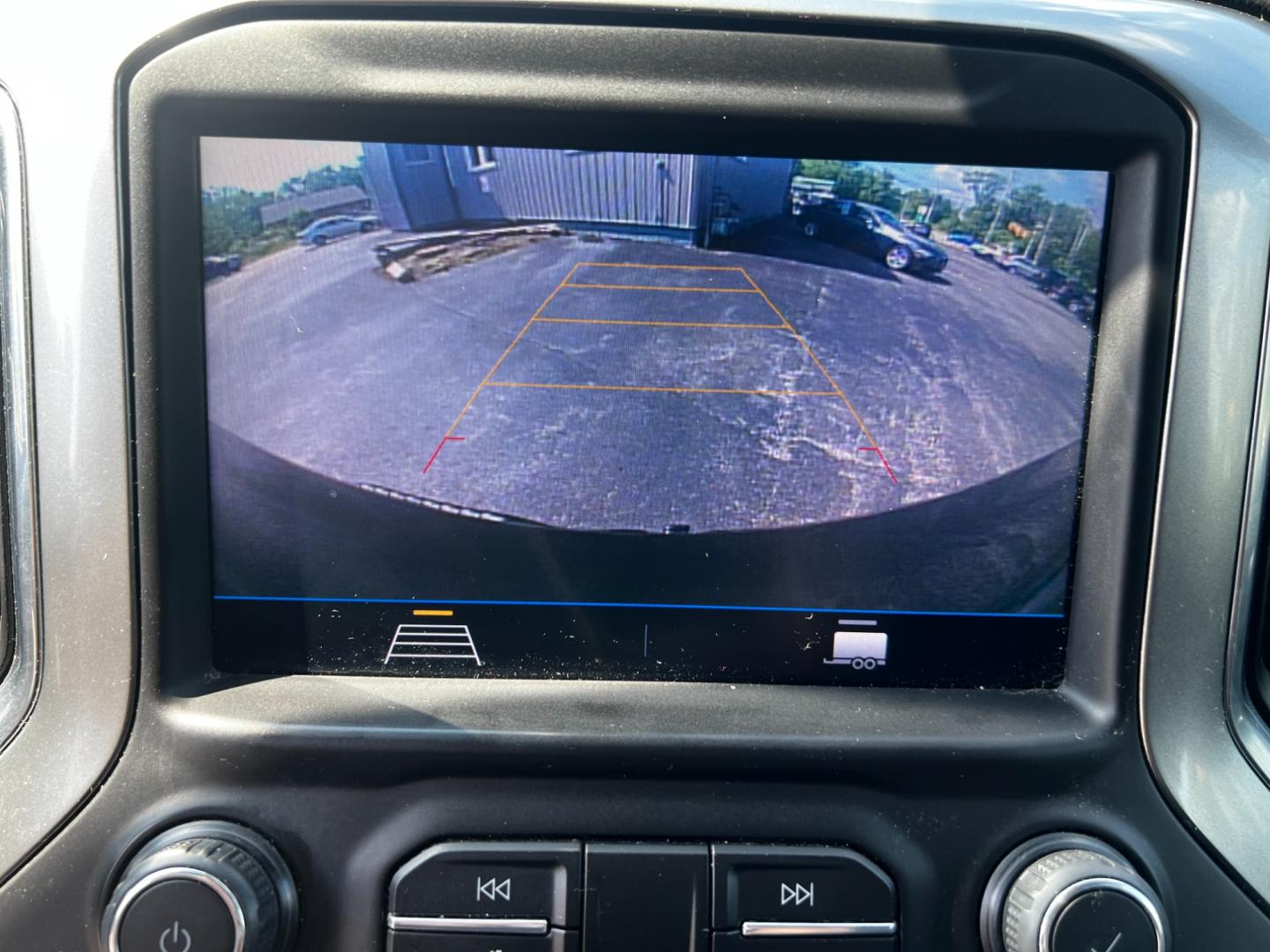 2019 Black /Black Chevrolet Silverado 1500 LT Crew Cab 4WD (1GCUYDEDXKZ) with an 5.3L V8 OHV 16V engine, 8-Speed Automatic transmission, located at 11115 Chardon Rd. , Chardon, OH, 44024, (440) 214-9705, 41.580246, -81.241943 - Photo#29