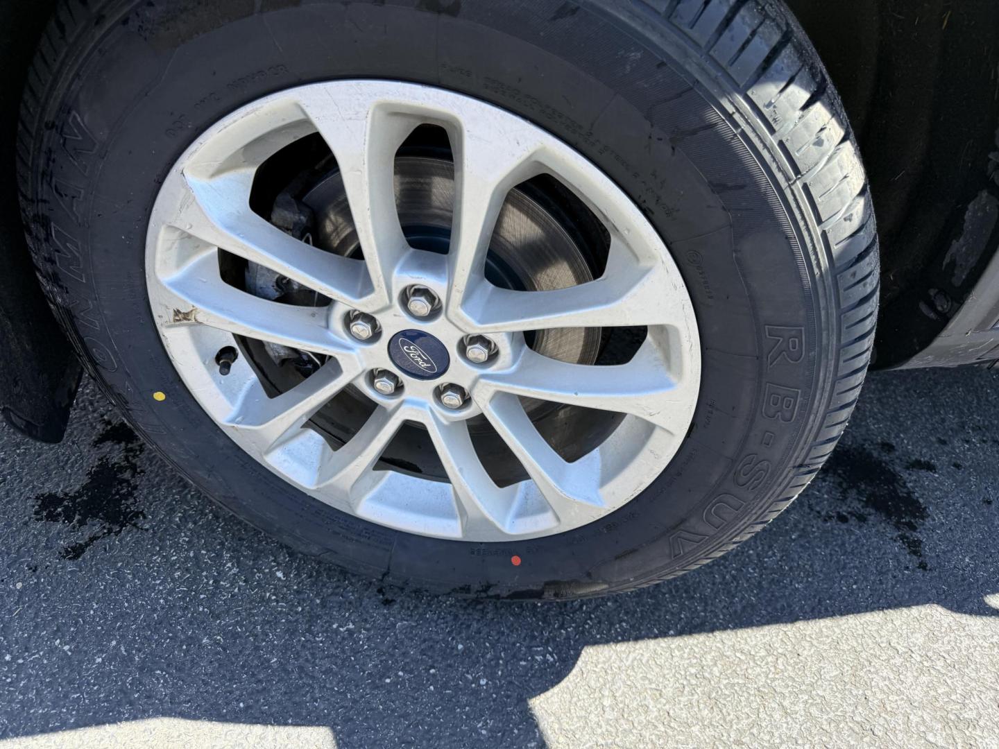 2020 Green /Gray Ford Escape SE AWD (1FMCU9G60LU) with an 1.5L I3 DOHC 12V TURBO engine, Automatic transmission, located at 547 E. Main St., Orwell, OH, 44076, (440) 437-5893, 41.535435, -80.847855 - 2020 Ford Escape SE AWD – Efficient Turbo Crossover with Fresh Service and Loaded Safety Features! This sharp 2020 Ford Escape SE AWD is a great-looking, well-maintained compact SUV that’s ready to go! Powered by a peppy 1.5L I3 Turbocharged EcoBoost engine paired with a smooth 8-speed automati - Photo#32