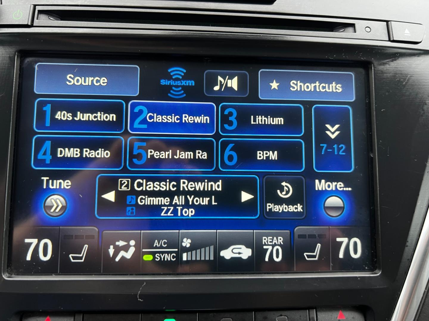 2017 Black /Brown Acura MDX SH-AWD w/Advance and Entertainment (5FRYD4H91HB) with an 3.5L V6 SOHC 24V engine, 9-Speed Automatic transmission, located at 11115 Chardon Rd. , Chardon, OH, 44024, (440) 214-9705, 41.580246, -81.241943 - Photo#30
