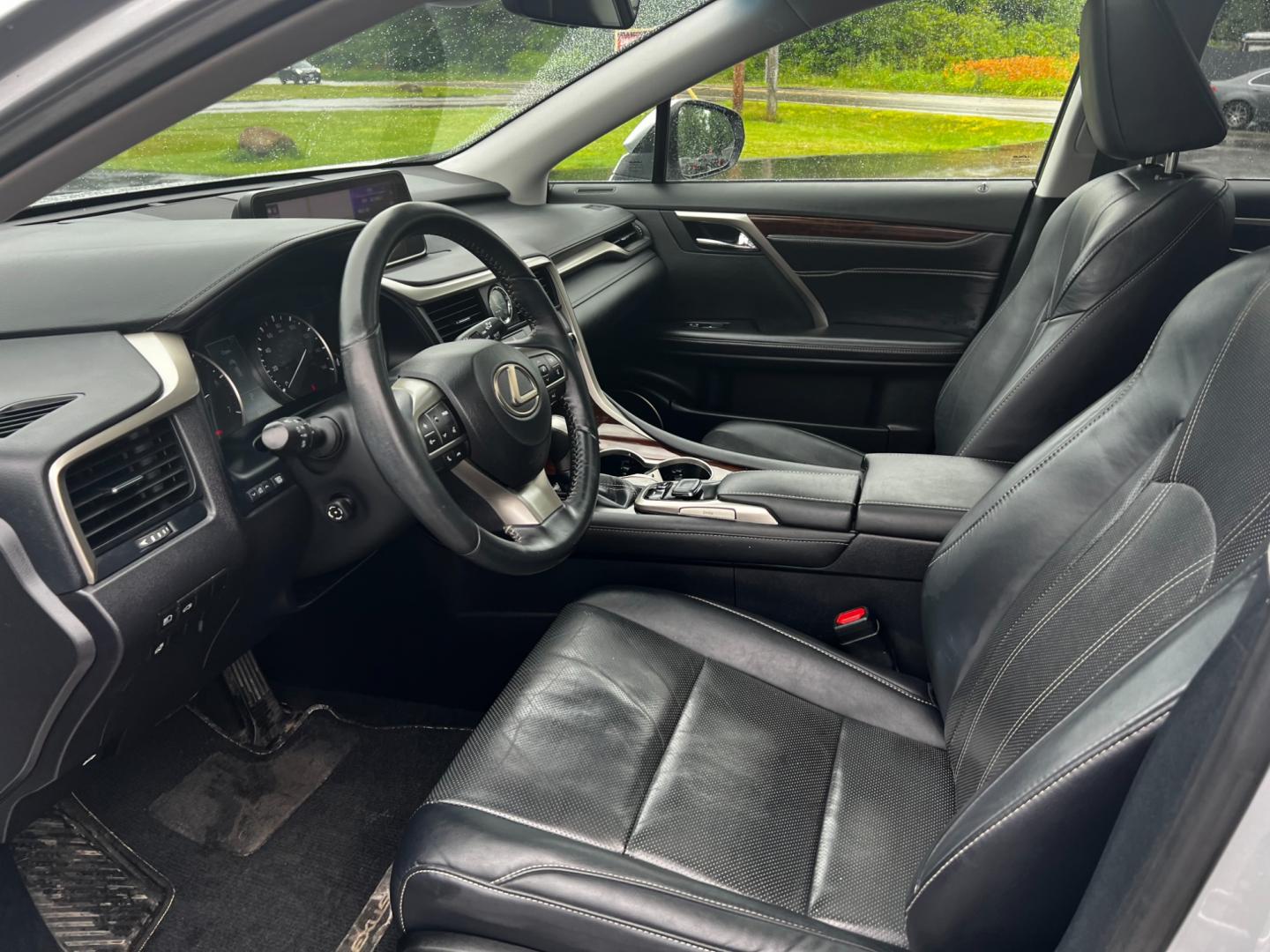 2017 Silver /Black Lexus RX 350 AWD (2T2BZMCA5HC) with an 3.5L V6 DOHC 24V engine, 8-Speed Automatic transmission, located at 11115 Chardon Rd. , Chardon, OH, 44024, (440) 214-9705, 41.580246, -81.241943 - Photo#15