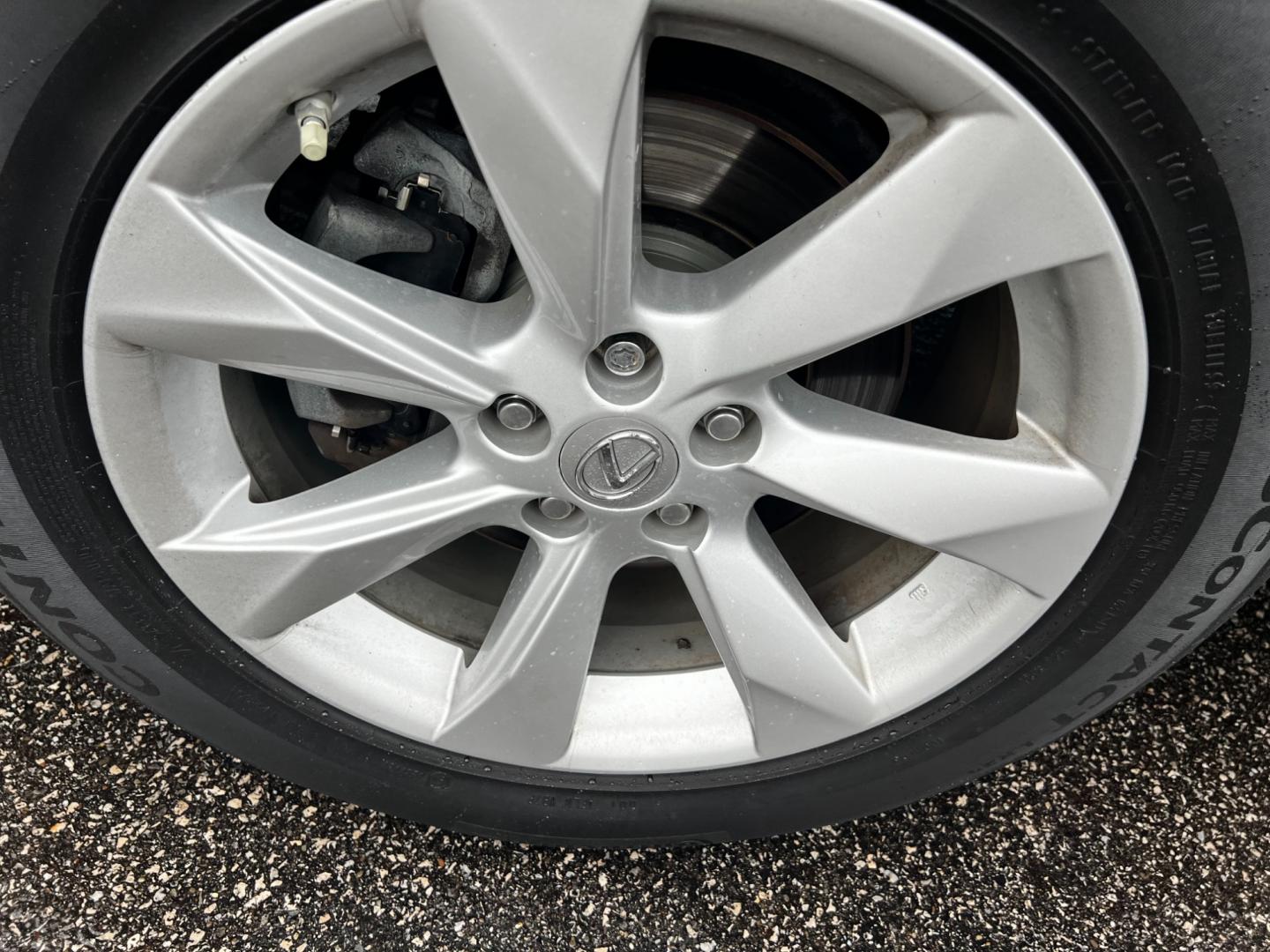 2017 Silver /Black Lexus RX 350 AWD (2T2BZMCA5HC) with an 3.5L V6 DOHC 24V engine, 8-Speed Automatic transmission, located at 11115 Chardon Rd. , Chardon, OH, 44024, (440) 214-9705, 41.580246, -81.241943 - Photo#13