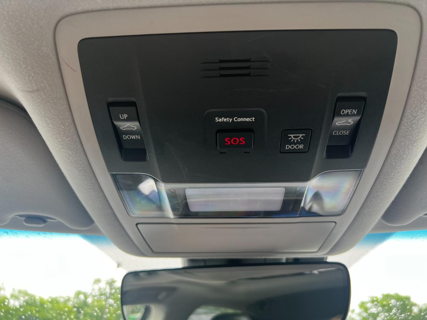 2017 Silver /Black Lexus RX 350 AWD (2T2BZMCA5HC) with an 3.5L V6 DOHC 24V engine, 8-Speed Automatic transmission, located at 11115 Chardon Rd. , Chardon, OH, 44024, (440) 214-9705, 41.580246, -81.241943 - Photo#34