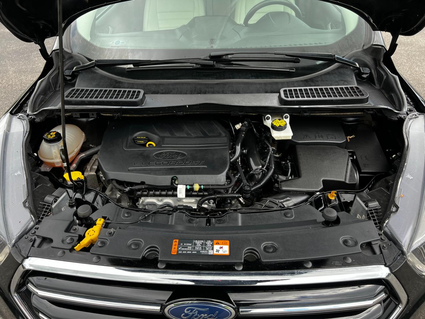 2018 Black /White Ford Escape SEL 4WD (1FMCU9HD1JU) with an 1.5L I4 DOHC 16V TURBO engine, 6A transmission, located at 547 E. Main St., Orwell, OH, 44076, (440) 437-5893, 41.535435, -80.847855 - Photo#15