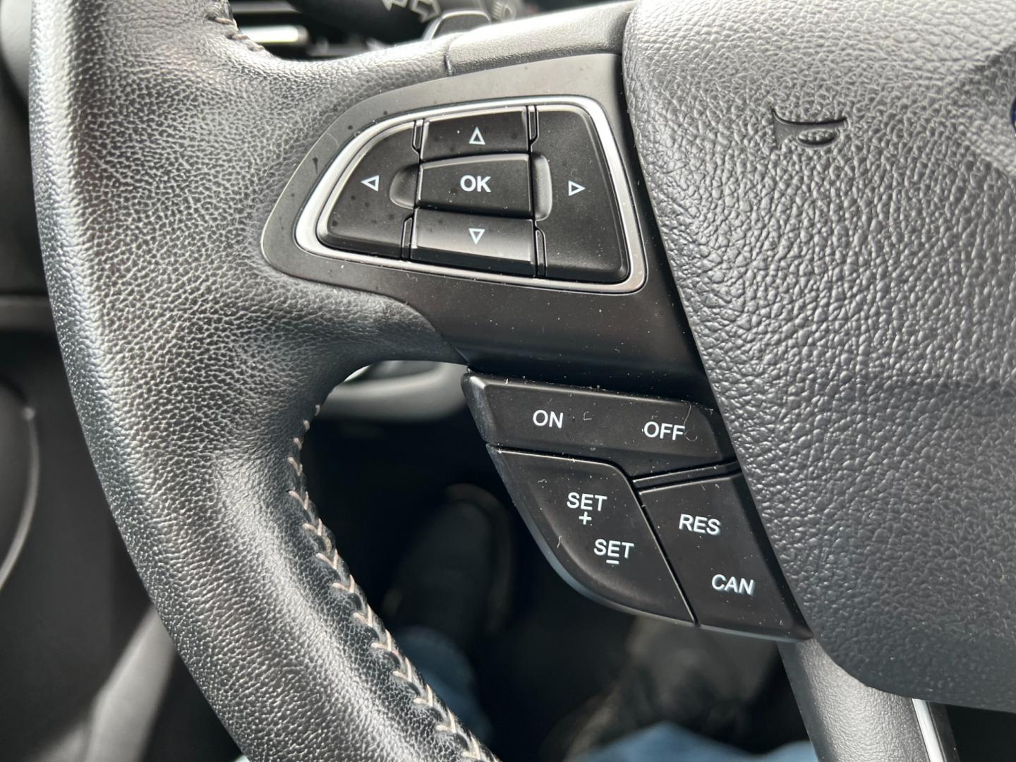 2018 Black /White Ford Escape SEL 4WD (1FMCU9HD1JU) with an 1.5L I4 DOHC 16V TURBO engine, 6A transmission, located at 547 E. Main St., Orwell, OH, 44076, (440) 437-5893, 41.535435, -80.847855 - Photo#24