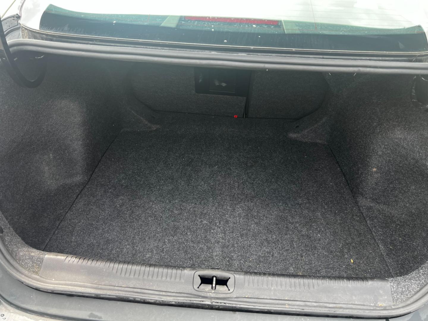2016 Green /Black Chrysler 200 Limited (1C3CCCABXGN) with an 2.4L I4 SOHC 16V engine, 9A transmission, located at 547 E. Main St., Orwell, OH, 44076, (440) 437-5893, 41.535435, -80.847855 - Photo#30