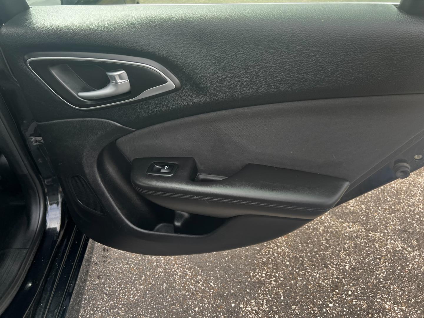 2016 Green /Black Chrysler 200 Limited (1C3CCCABXGN) with an 2.4L I4 SOHC 16V engine, 9A transmission, located at 547 E. Main St., Orwell, OH, 44076, (440) 437-5893, 41.535435, -80.847855 - Photo#33