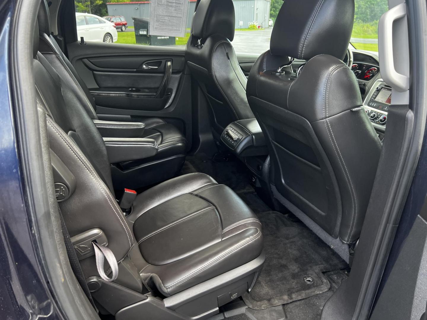 2017 Blue /Black GMC Acadia SLT-2 AWD (1GKKVSKD4HJ) with an 3.6L V6 DOHC 24V engine, 6-Speed Automatic transmission, located at 547 E. Main St., Orwell, OH, 44076, (440) 437-5893, 41.535435, -80.847855 - This 2017 GMC Acadia Limited SLT-2 AWD is a well-equipped midsize SUV offering a blend of comfort, performance, and advanced features. It boasts a powerful 3.6-liter V6 engine producing 281 horsepower, paired with a 6-speed automatic transmission and all-wheel drive. The vehicle offers a luxurious i - Photo#43