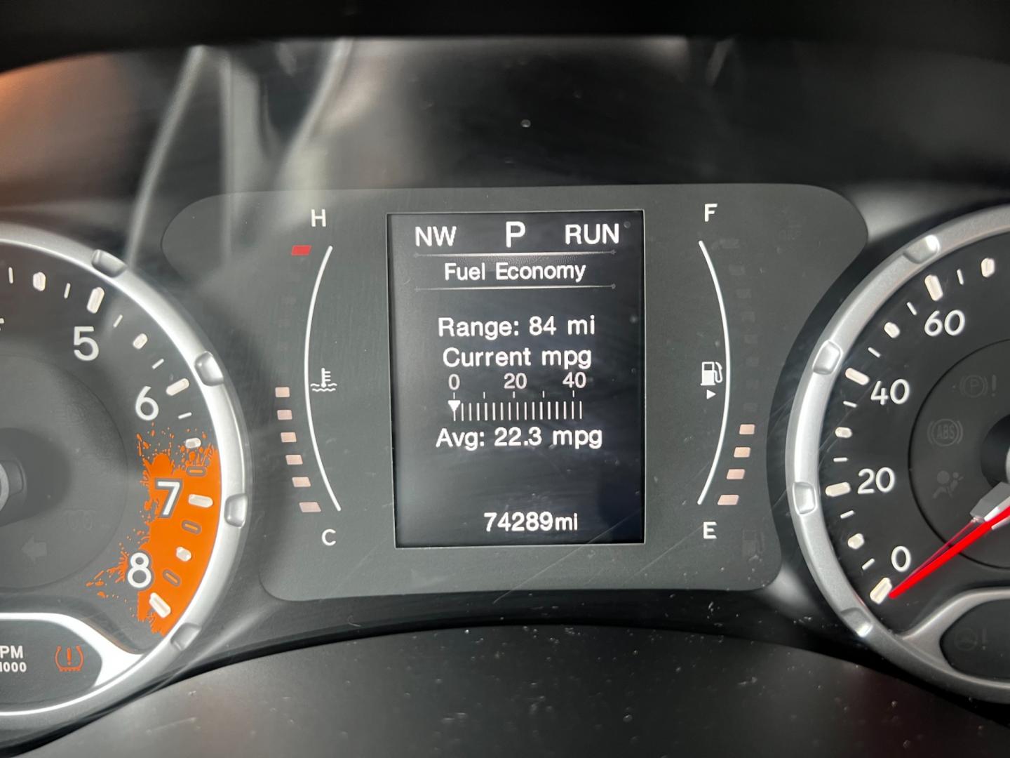 2017 Red /Black Jeep Renegade Latitude 4WD (ZACCJBBB8HP) with an 2.4L I4 DOHC 16V engine, 9-Speed Automatic transmission, located at 547 E. Main St., Orwell, OH, 44076, (440) 437-5893, 41.535435, -80.847855 - Photo#18