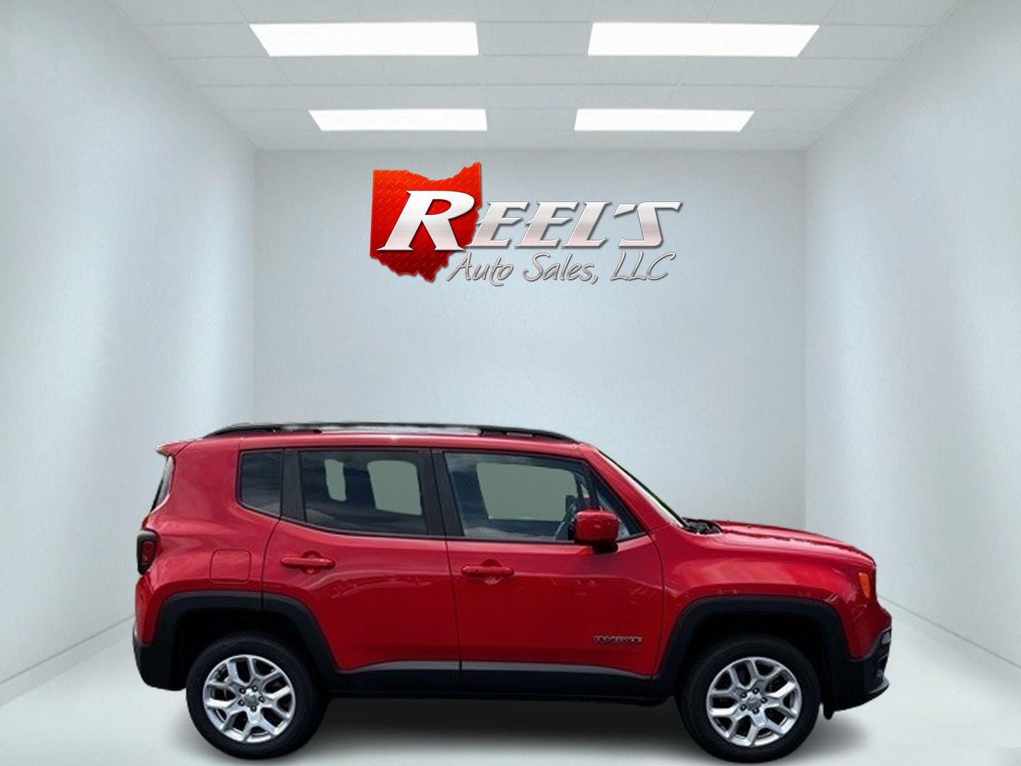 2017 Red /Black Jeep Renegade Latitude 4WD (ZACCJBBB8HP) with an 2.4L I4 DOHC 16V engine, 9-Speed Automatic transmission, located at 547 E. Main St., Orwell, OH, 44076, (440) 437-5893, 41.535435, -80.847855 - Photo#4