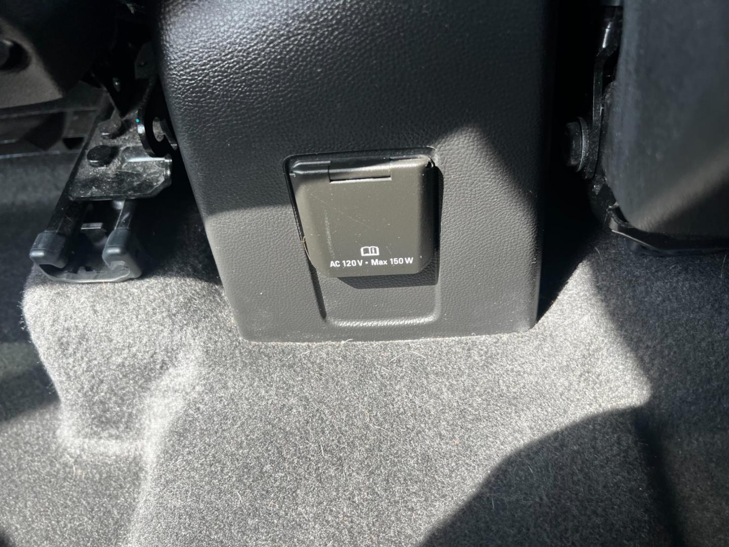 2016 Silver /Black Chevrolet Trax 1LT AWD (KL7CJPSB8GB) with an 1.4L I4 DOHC 16V TURBO engine, 6A transmission, located at 547 E. Main St., Orwell, OH, 44076, (440) 437-5893, 41.535435, -80.847855 - Photo#30