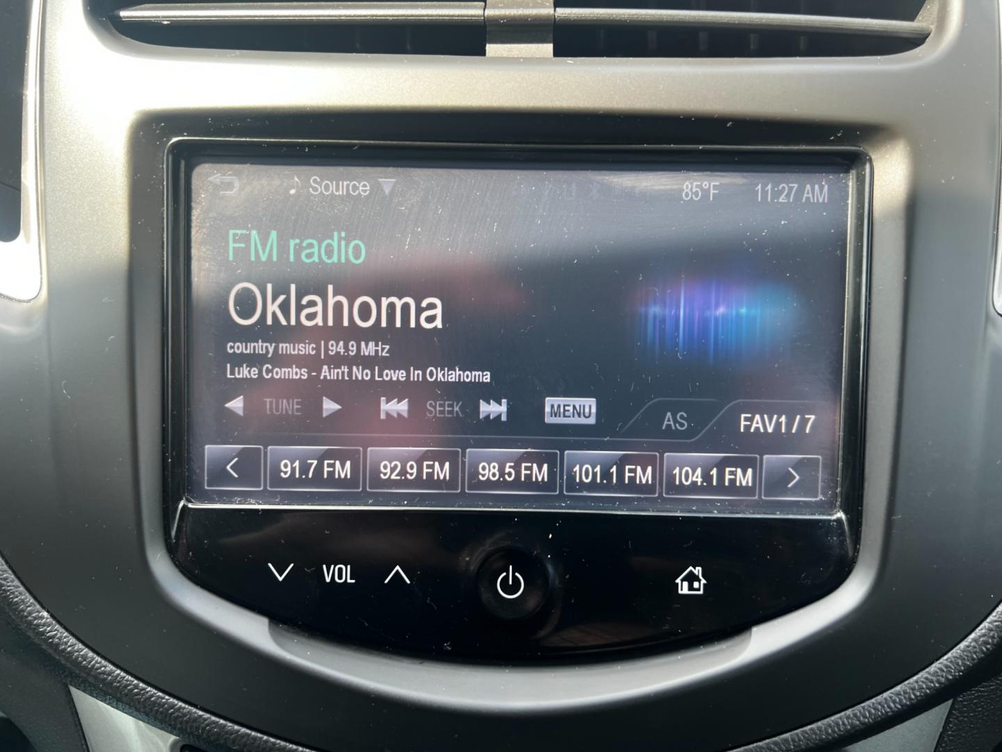 2016 Silver /Black Chevrolet Trax 1LT AWD (KL7CJPSB8GB) with an 1.4L I4 DOHC 16V TURBO engine, 6A transmission, located at 547 E. Main St., Orwell, OH, 44076, (440) 437-5893, 41.535435, -80.847855 - Photo#22