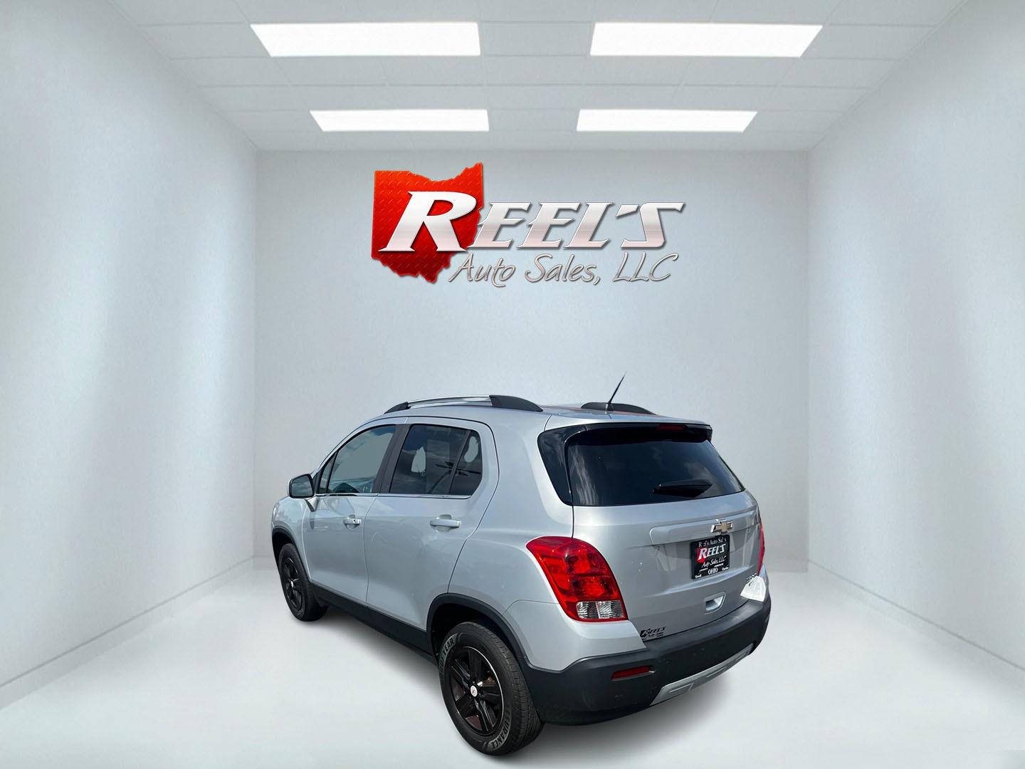 2016 Silver /Black Chevrolet Trax 1LT AWD (KL7CJPSB8GB) with an 1.4L I4 DOHC 16V TURBO engine, 6A transmission, located at 547 E. Main St., Orwell, OH, 44076, (440) 437-5893, 41.535435, -80.847855 - Photo#7