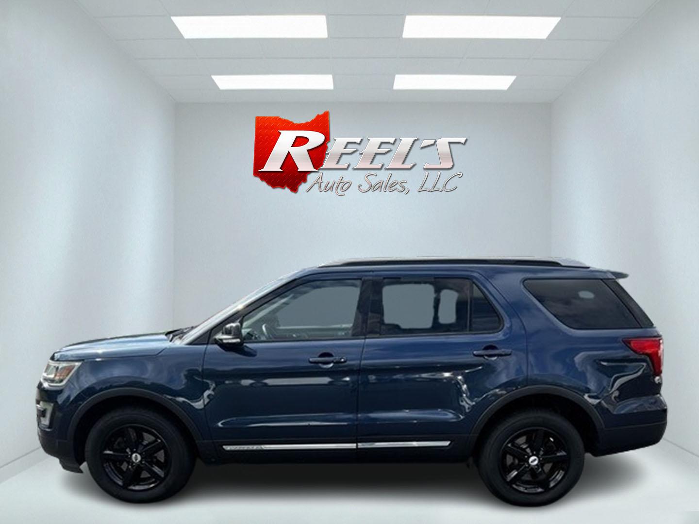 2017 Blue /Black Ford Explorer XLT 4WD (1FM5K8DH4HG) with an 2.3L I4 DOHC 16V Turbo engine, 6 Speed Auto transmission, located at 547 E. Main St., Orwell, OH, 44076, (440) 437-5893, 41.535435, -80.847855 - This 2017 Ford Explorer XLT 4WD is a capable and efficient midsize SUV. It's powered by a 2.3-liter turbocharged EcoBoost four-cylinder engine, paired with a 6-speed automatic transmission. This powertrain offers a balance of performance and efficiency, achieving 25 MPG on the highway while still pr - Photo#9