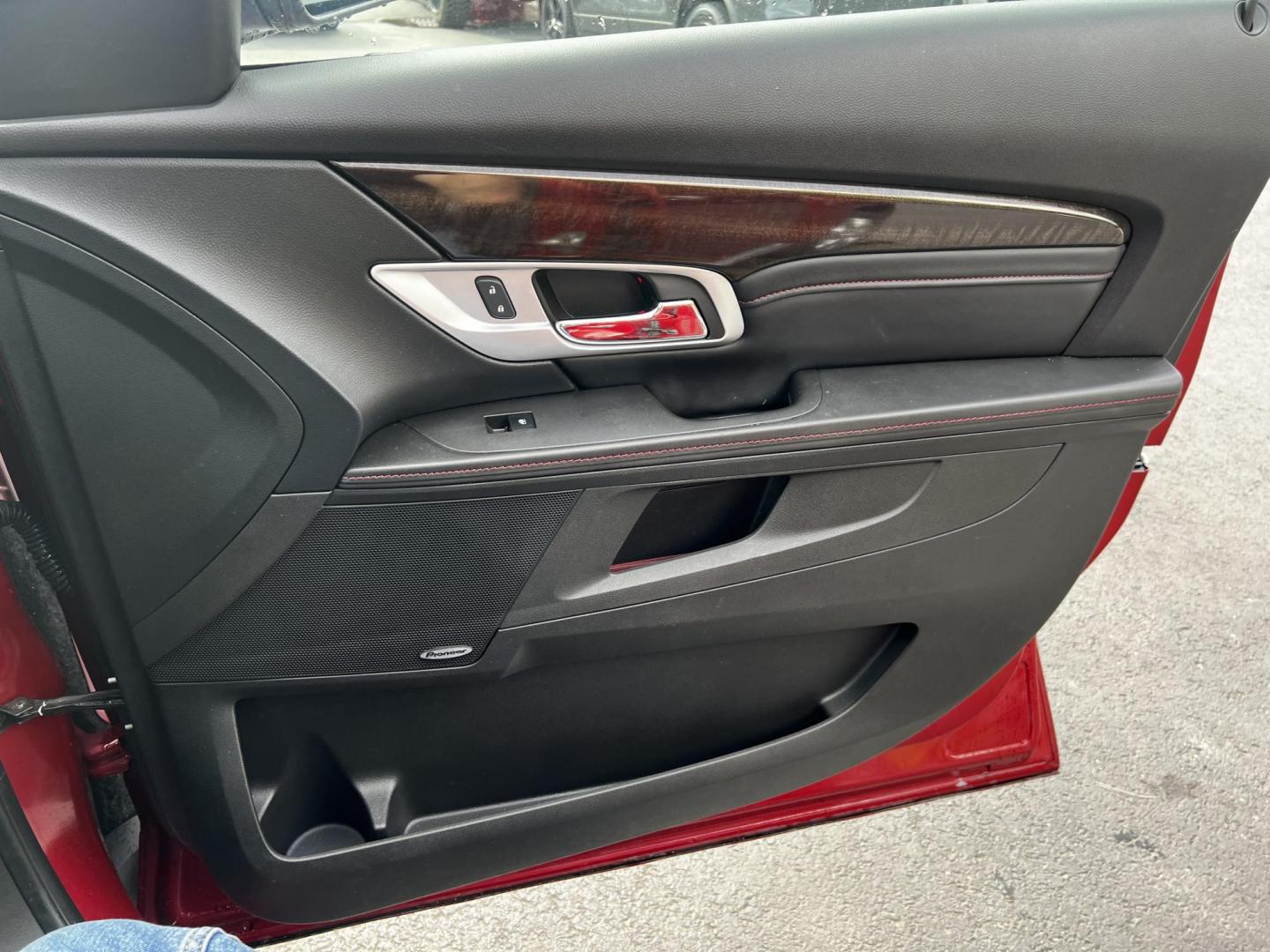 2015 Red /Black GMC Terrain Denali AWD (2GKFLZE37F6) with an 3.6L V6 DOHC 24V engine, 6-Speed Automatic transmission, located at 547 E. Main St., Orwell, OH, 44076, (440) 437-5893, 41.535435, -80.847855 - This One Owner 2015 GMC Terrain Denali AWD is a well-equipped compact SUV featuring a powerful 3.6L V6 engine producing 301 horsepower, paired with a 6-speed automatic transmission. This luxury trim offers leather interior, power front seats with heating, and a 9-speaker 250-watt Pioneer sound syste - Photo#49