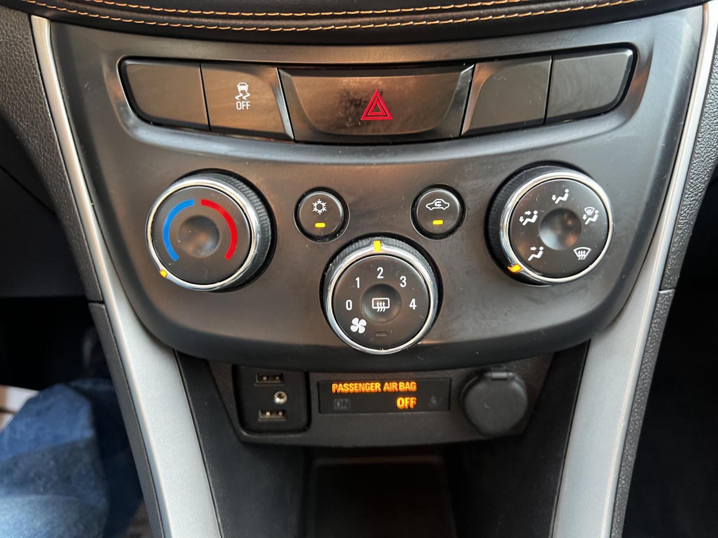 2017 Gray /Black Chevrolet Trax LT FWD (3GNCJLSB6HL) with an 1.4L I4 DOHC 16V TURBO engine, 6A transmission, located at 11115 Chardon Rd. , Chardon, OH, 44024, (440) 214-9705, 41.580246, -81.241943 - Photo#26