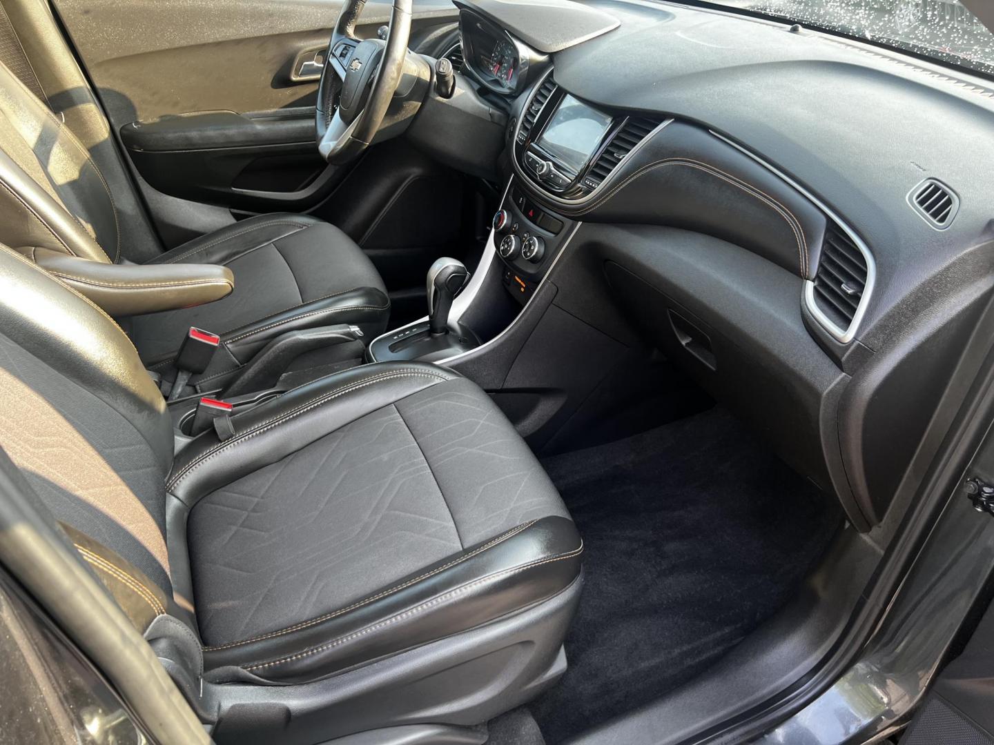 2017 Gray /Black Chevrolet Trax LT FWD (3GNCJLSB6HL) with an 1.4L I4 DOHC 16V TURBO engine, 6A transmission, located at 11115 Chardon Rd. , Chardon, OH, 44024, (440) 214-9705, 41.580246, -81.241943 - Photo#38